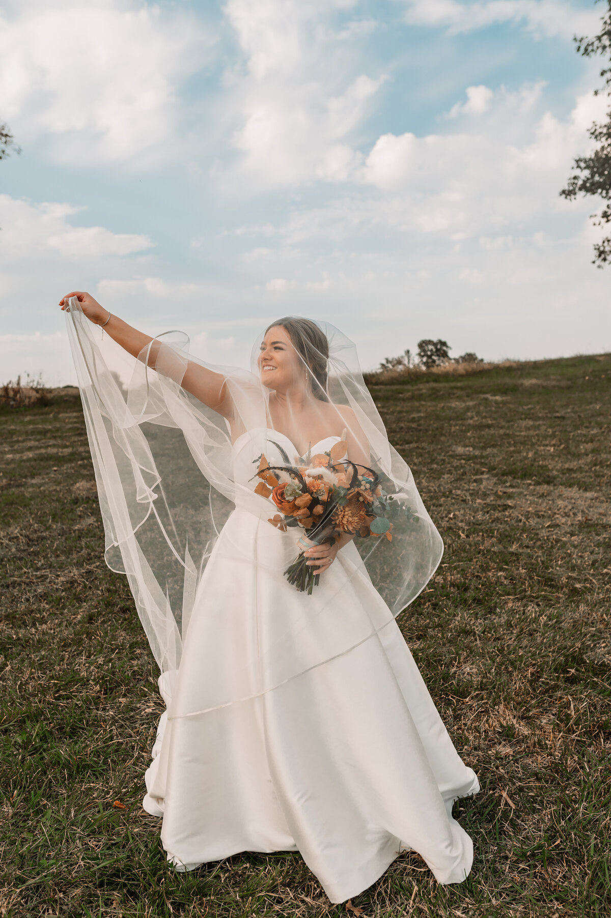 08AbigailGorskiPhotography-Sam-Ashleigh-Heiligenstein-Wedding