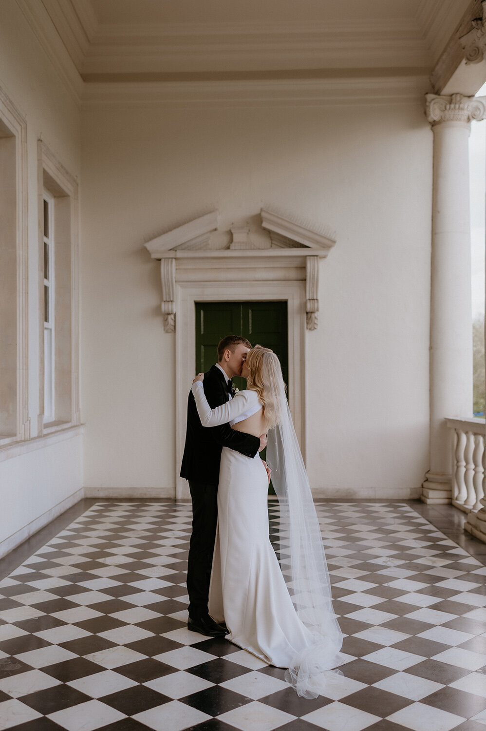 Queens-house-London-wedding-photography-2