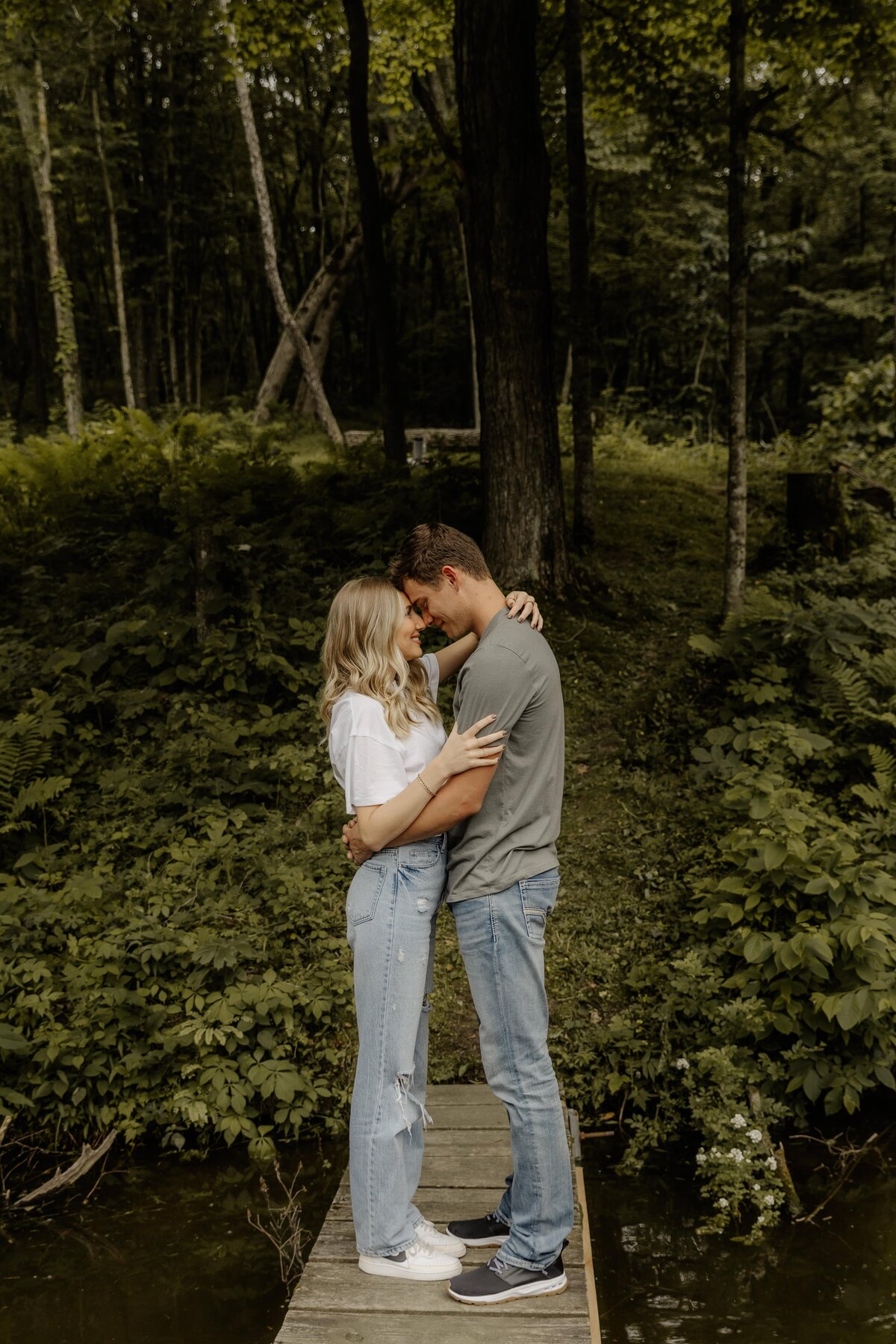 private-pond-couples-session-2