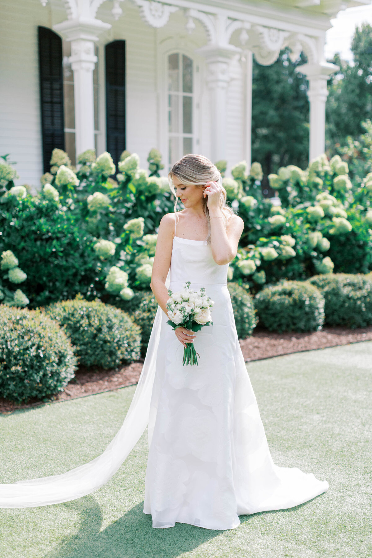 Clare's Bridal Portraits-152