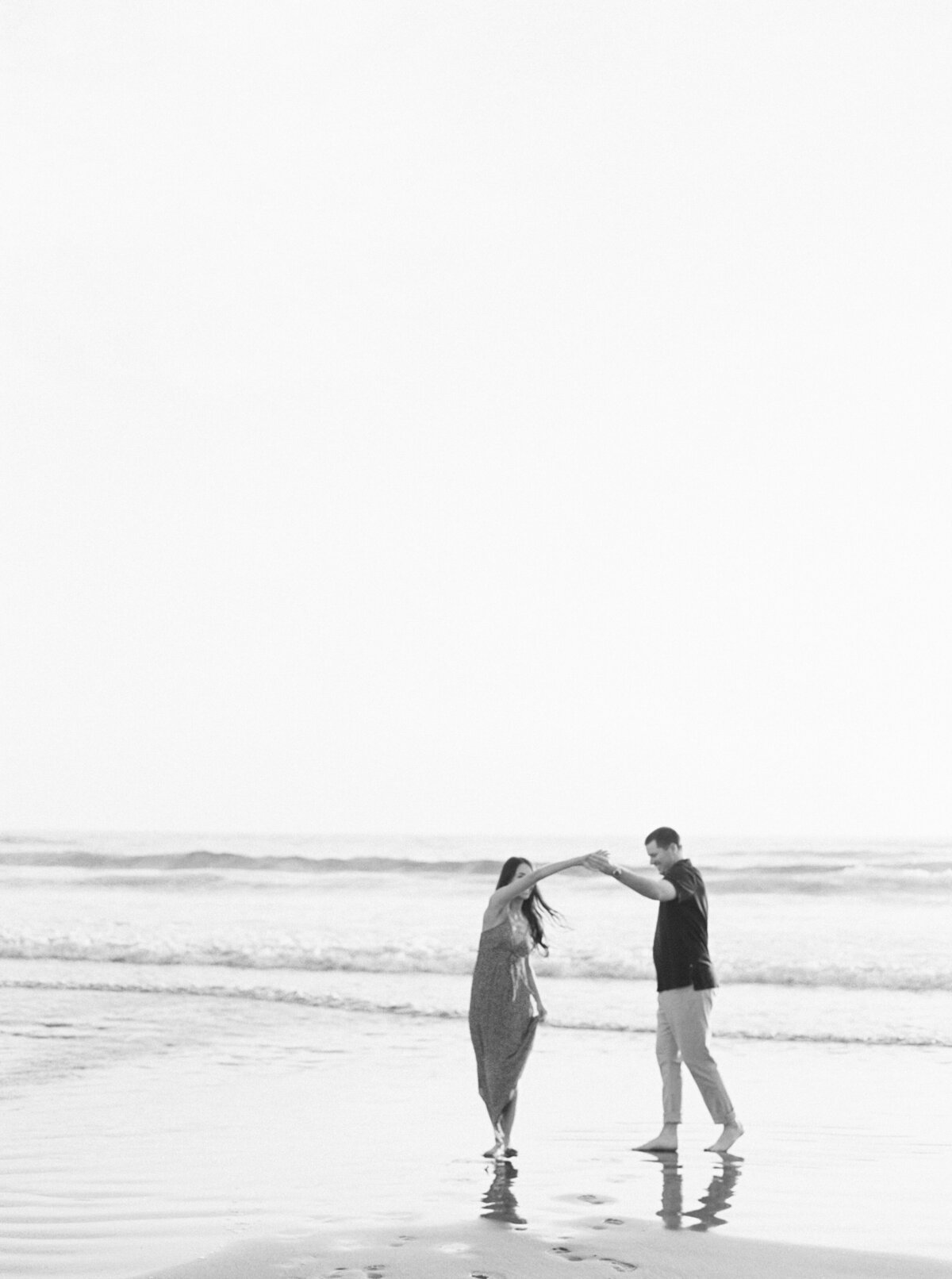 Carli_Zach_Morro_Bay_Engagement_Session_014