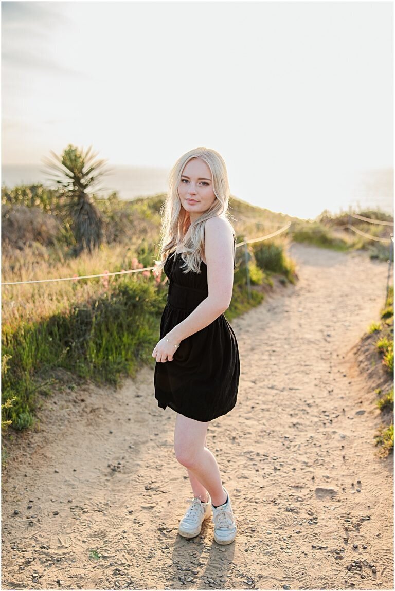 Senior-Session-in-San-Diego-Sunset-Vibes-at-Torrey-Pines_002 (17)