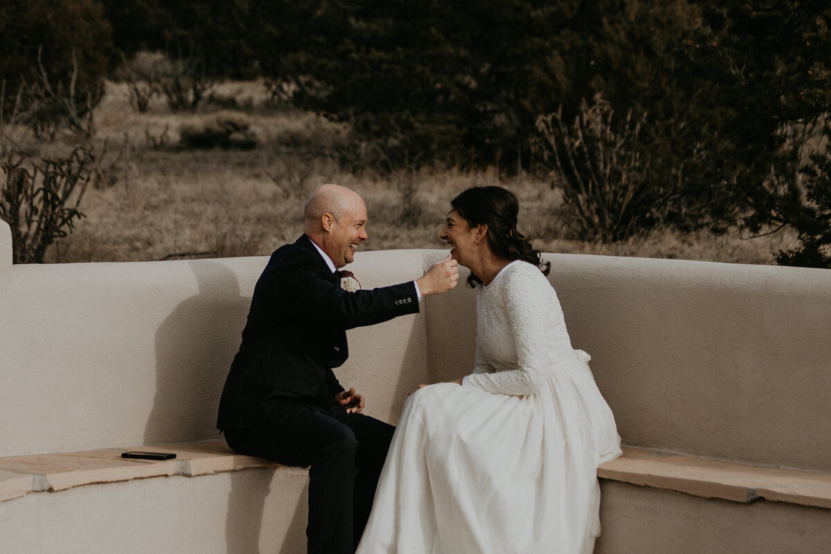 air-bnb-intimate-wedding-santa-fe-new-mexico-14