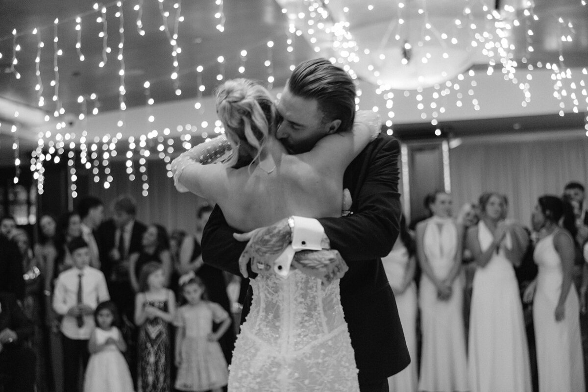 crest-hollow-country-club-nyc-wedding-photographer-love-melissa-764