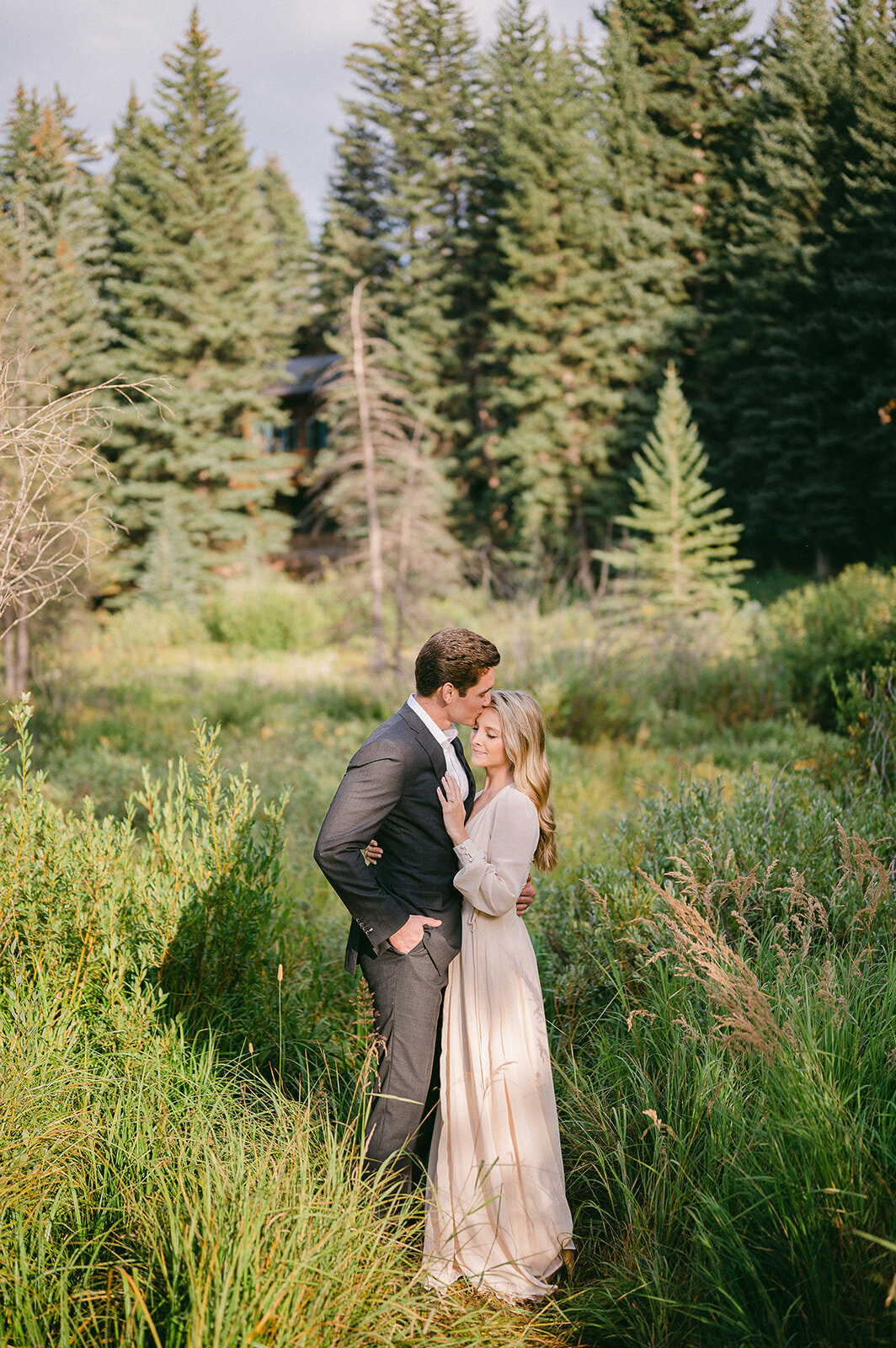 whimsical-vail-village-summer-engagement-by-jacie-marguerite-35