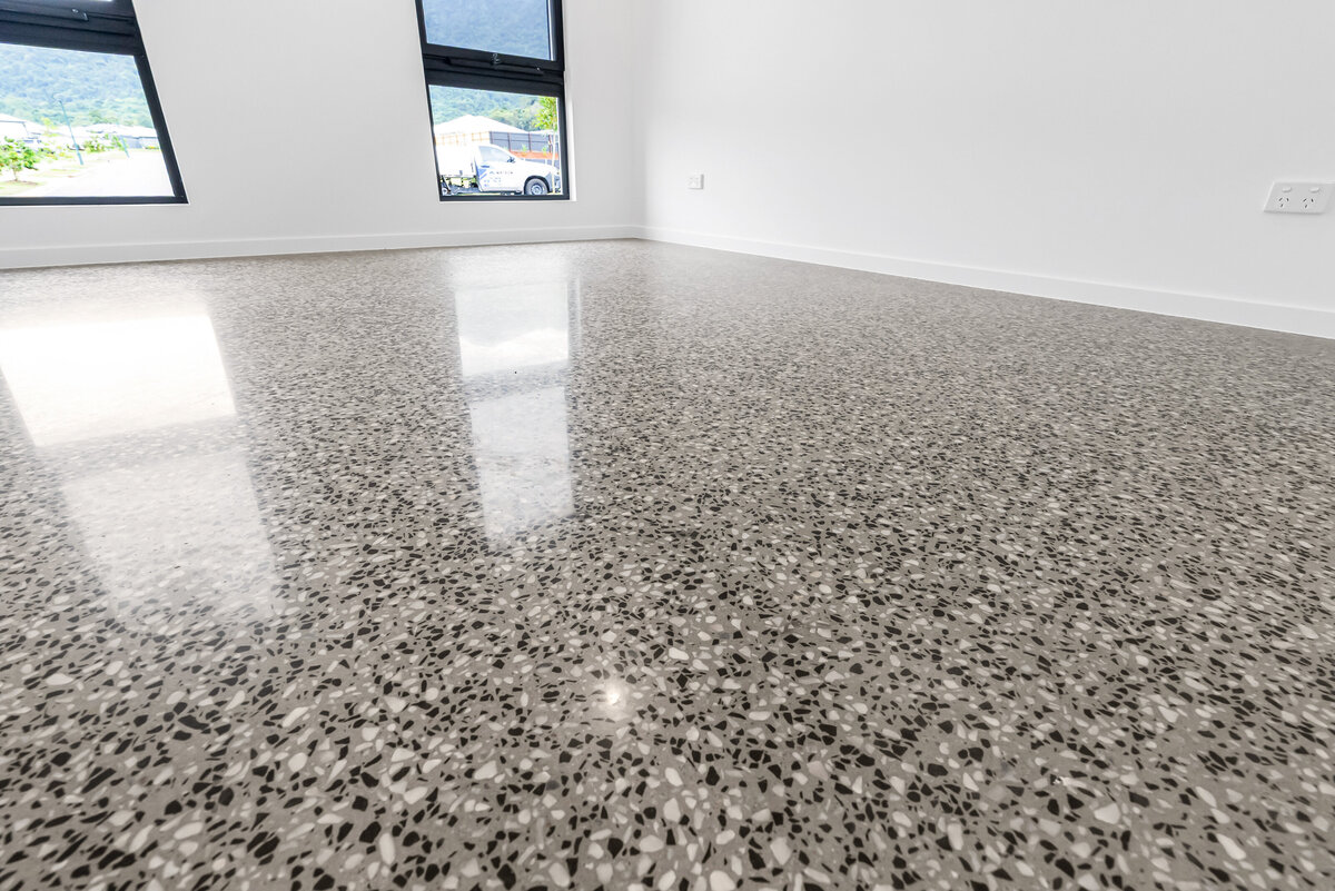 Custom Rockycreek 2 Outdoor Flooring