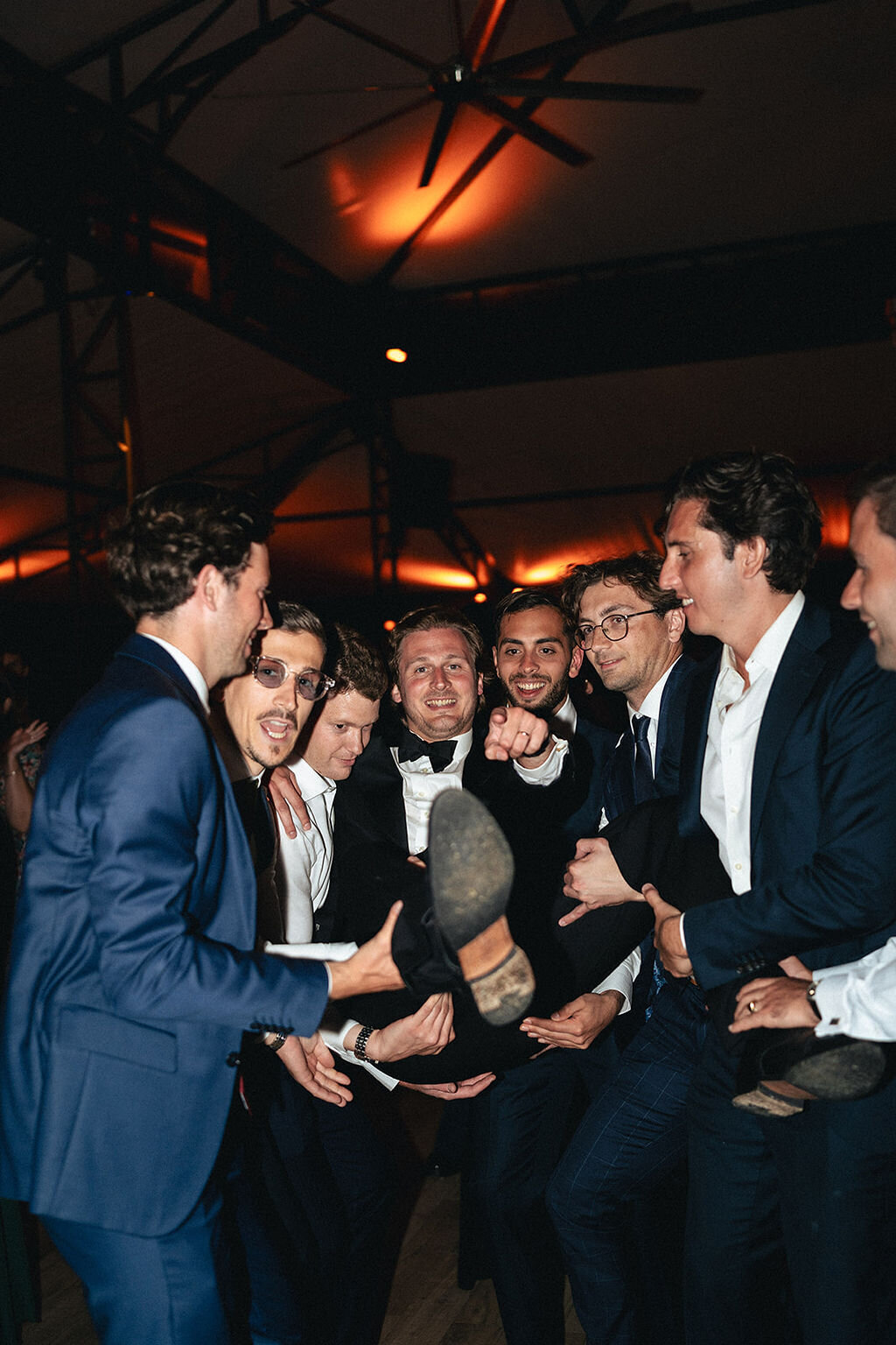 ouverture-de-bal-et-soiree-dansante-mariage-elegant