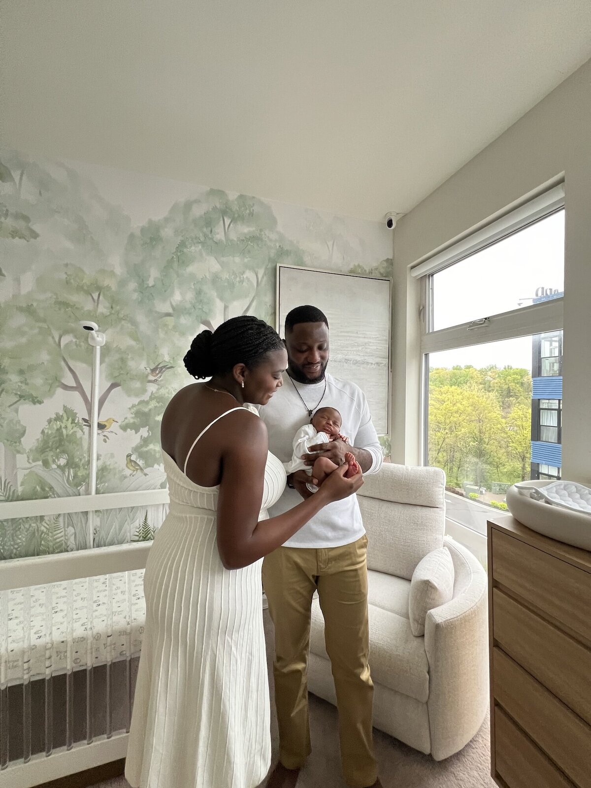 best Silver Spring newborn photographer, Annapolis newborn photography, best Bowie MD newborn photographer 3013