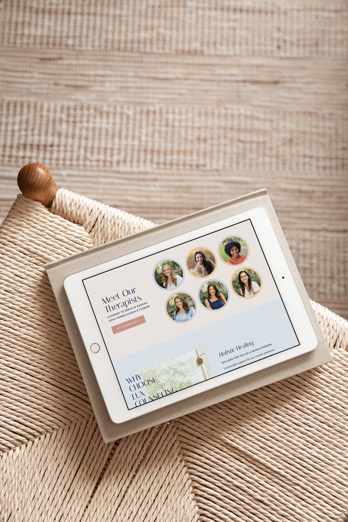 LC-website mockup 3