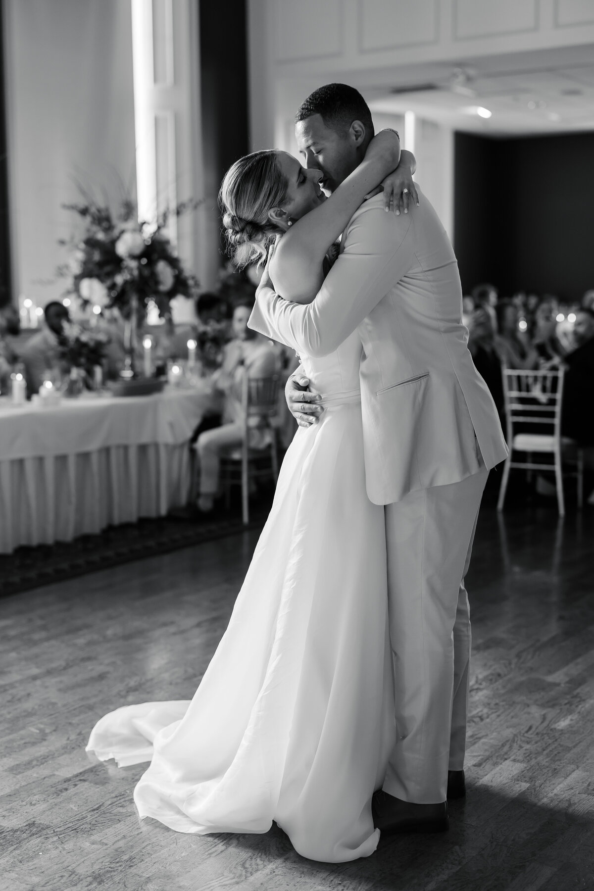 kasia-sickau-photography-cincinnati-ohio-wedding-photographer-hannah-tj-72