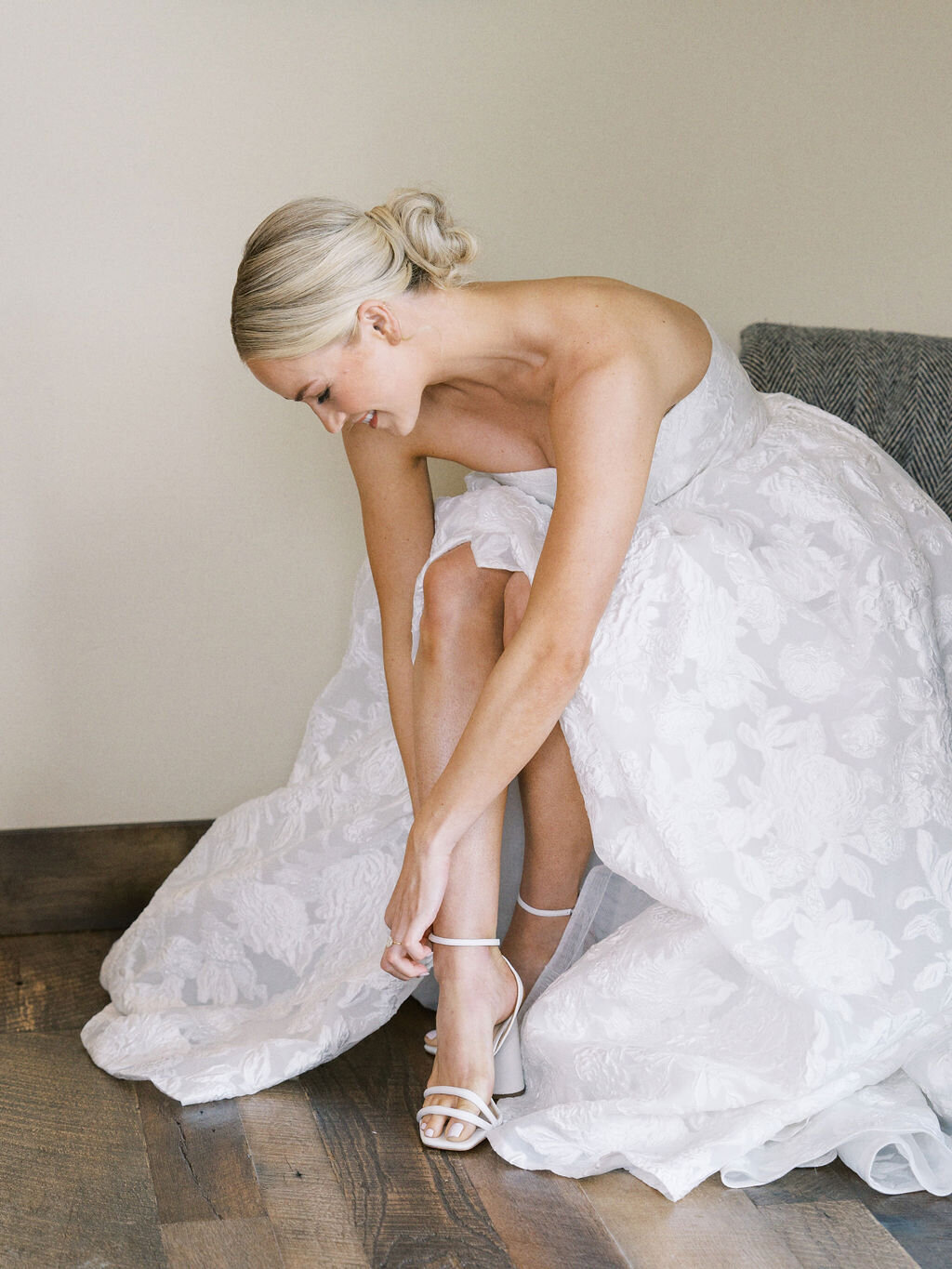 favorites-ennis-mt-wedding-madison-valley-planned-by-elysian-events-78