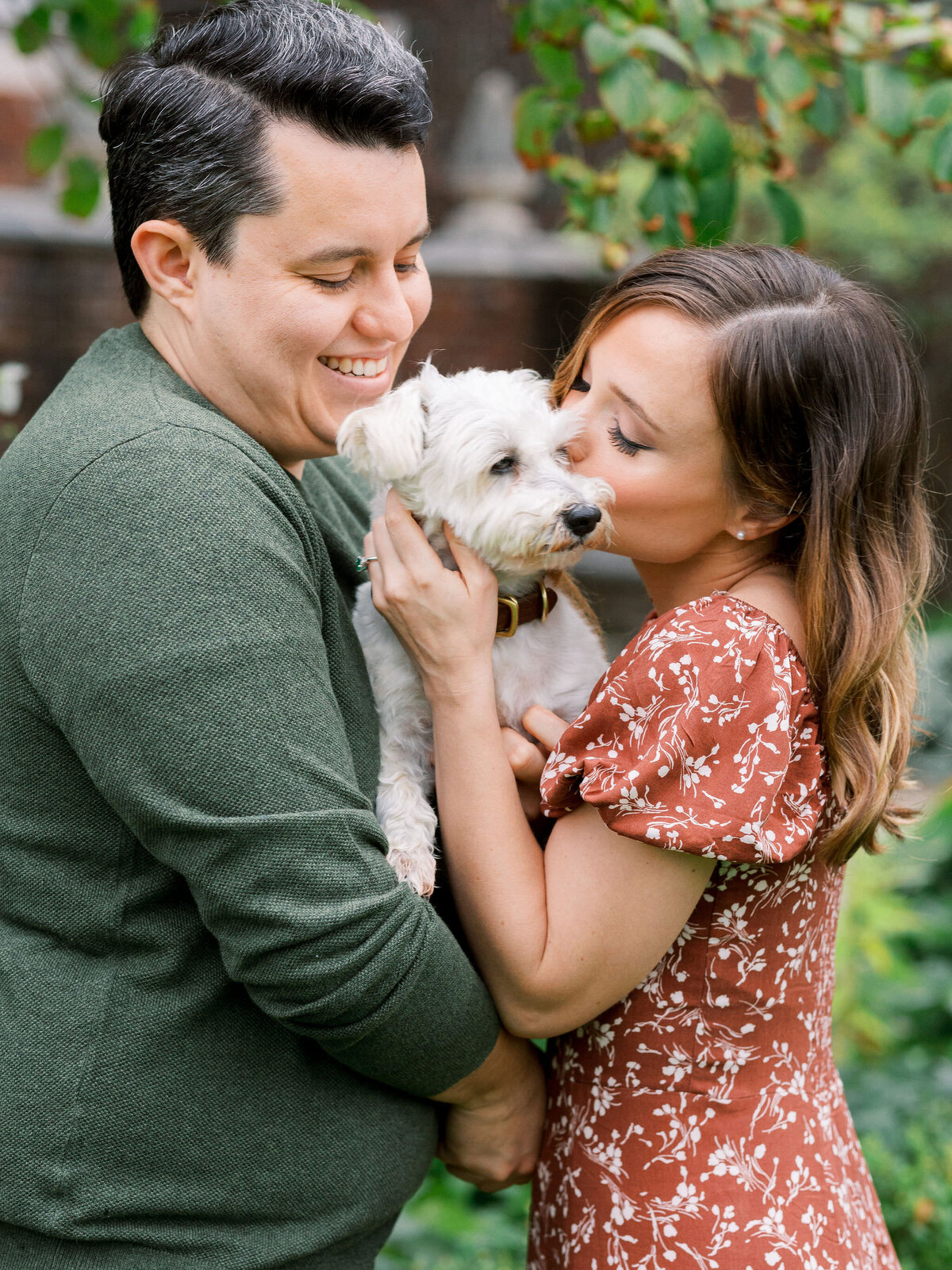 anne-troxel-pittsburgh-wedding-photography-mellon-park-engagement-photos-lgbtq-light-and-airy-12