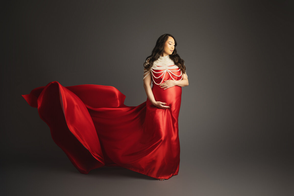 Central Texas maternity photography tailored to you