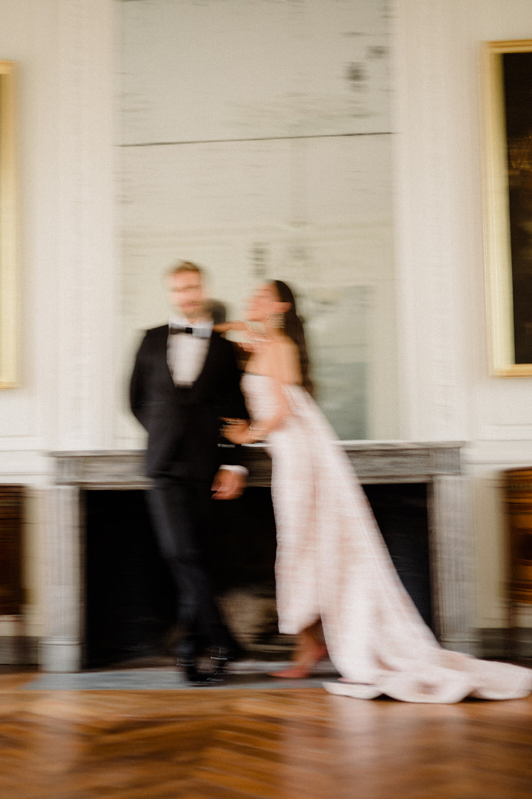 088France Chateau Luxury Elopement_Chateau de Courtomer Elopement_Adventure elopement photographer-5543