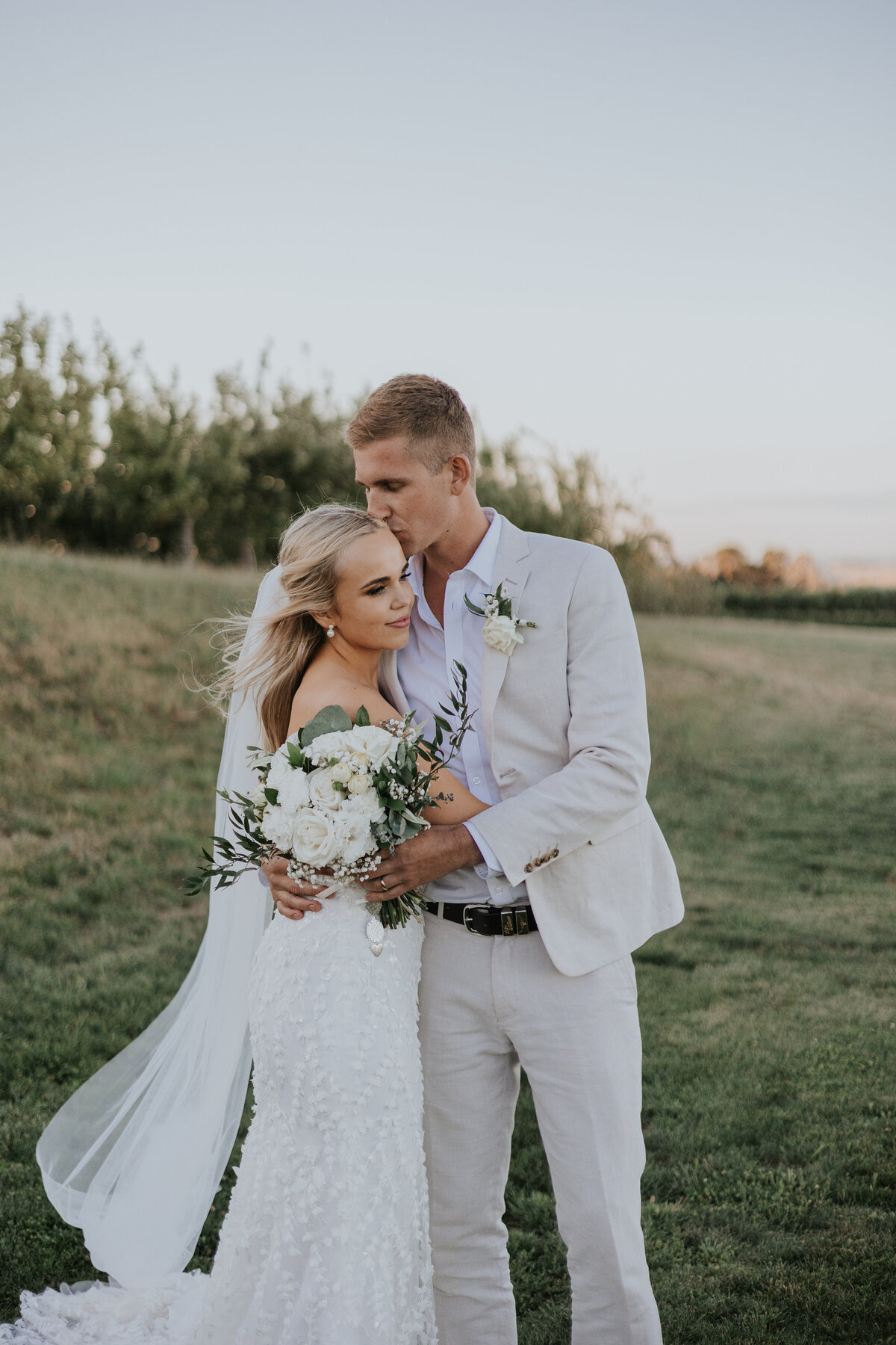 WEDDING ORANGE FULLER BORRODELL21