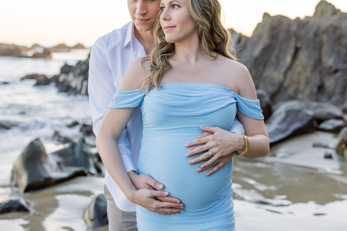 maternity detail photo