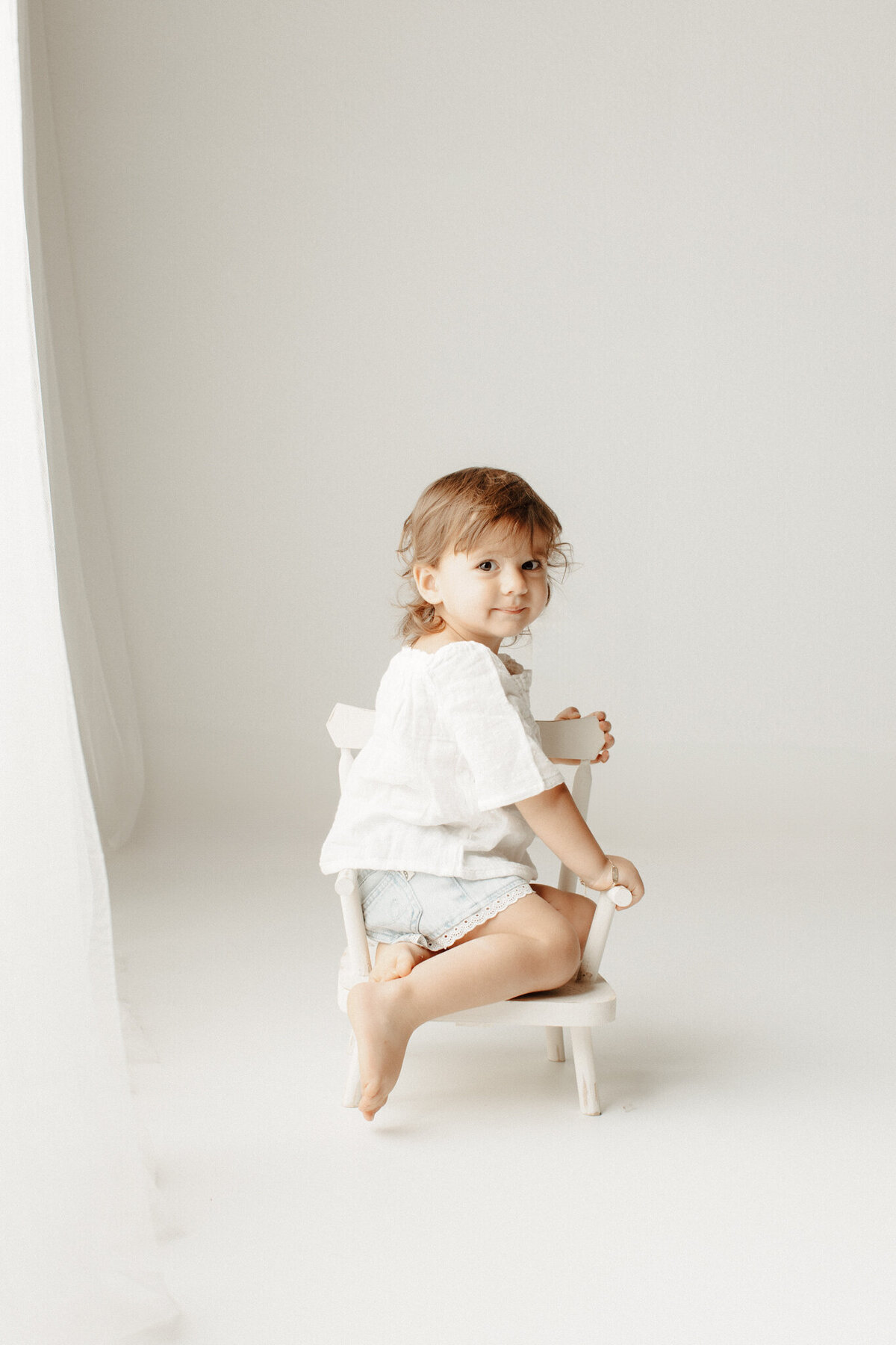 Best milestone photographer NW Arkansas, NW Arkansas baby photographer, milestone session near me, NW Arkansas baby portrait studio, professional baby photos