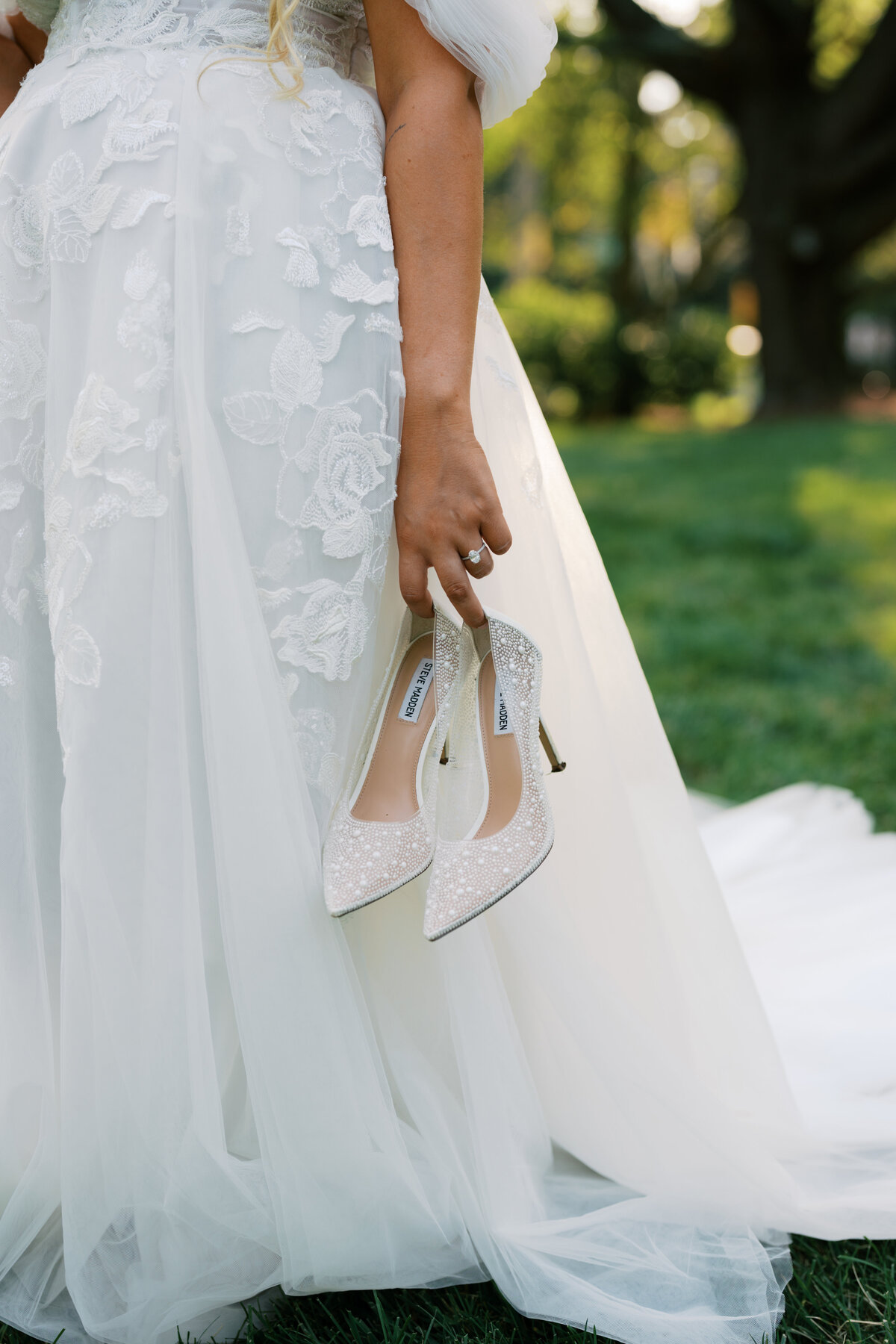 Kylie+TommyOldeMillInnWedding-304