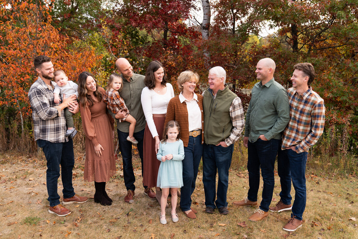 fall family photo ideas