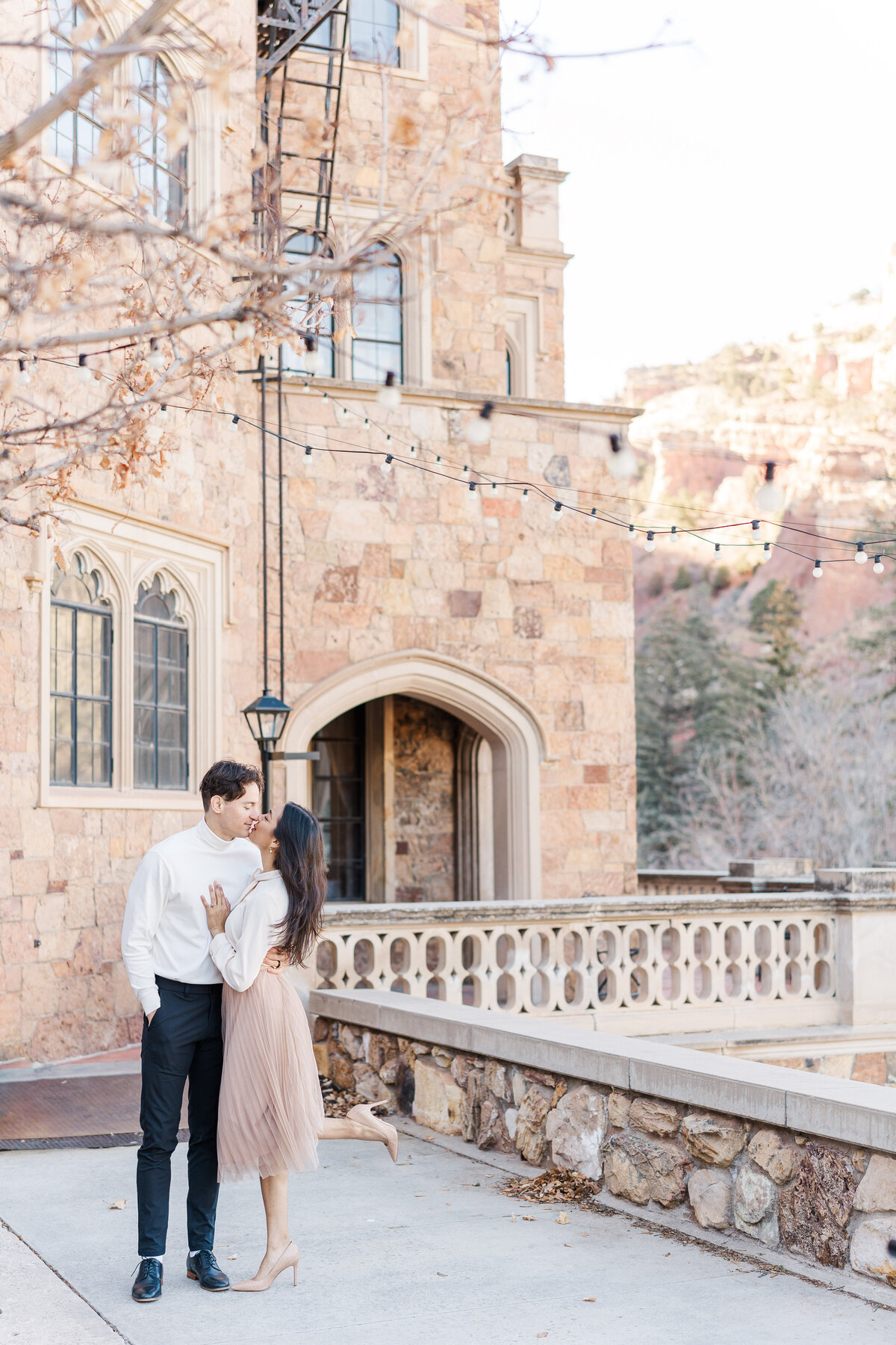 Glen Eyrie Castle Winter Engagment Pictures Colorado Springs Elena Spraguer Photography 0053