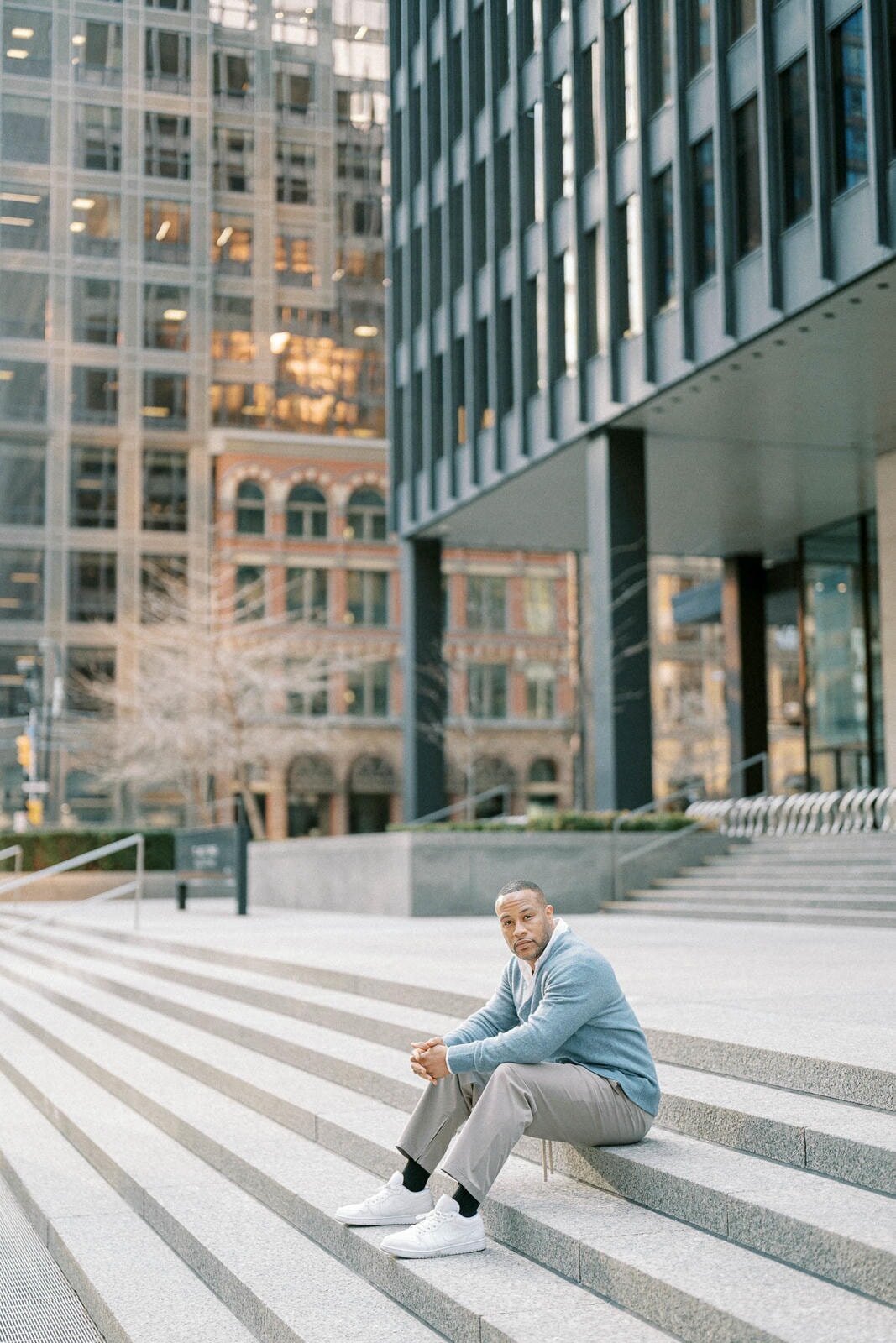 E11-Engagement-photo-shoot-in-Downtown-Toronto-Maria-and-DeVon-2025-04-14-2500px-1053