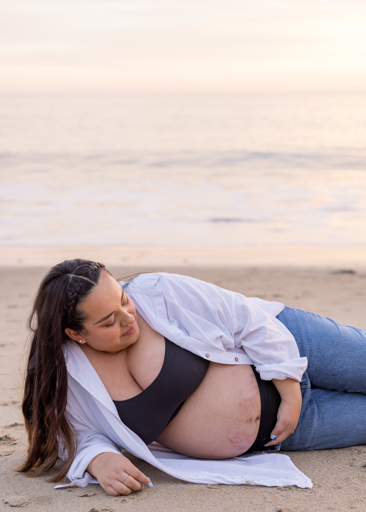 maternity photo at sunset on the beach