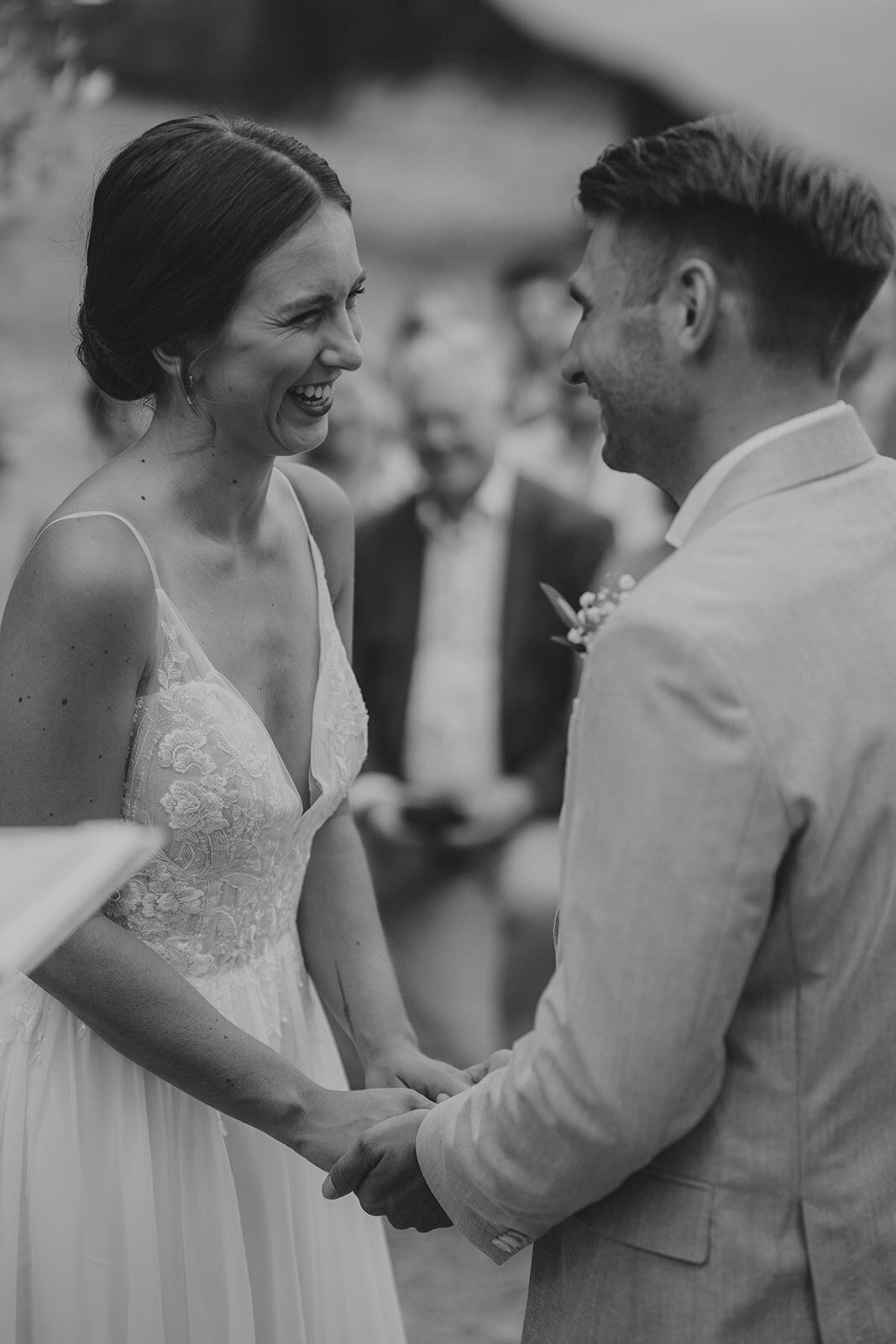 526-LauraSeitzFotografie-Isabel-Marvin-Hochzeit-28-29062024_LS37320_websize