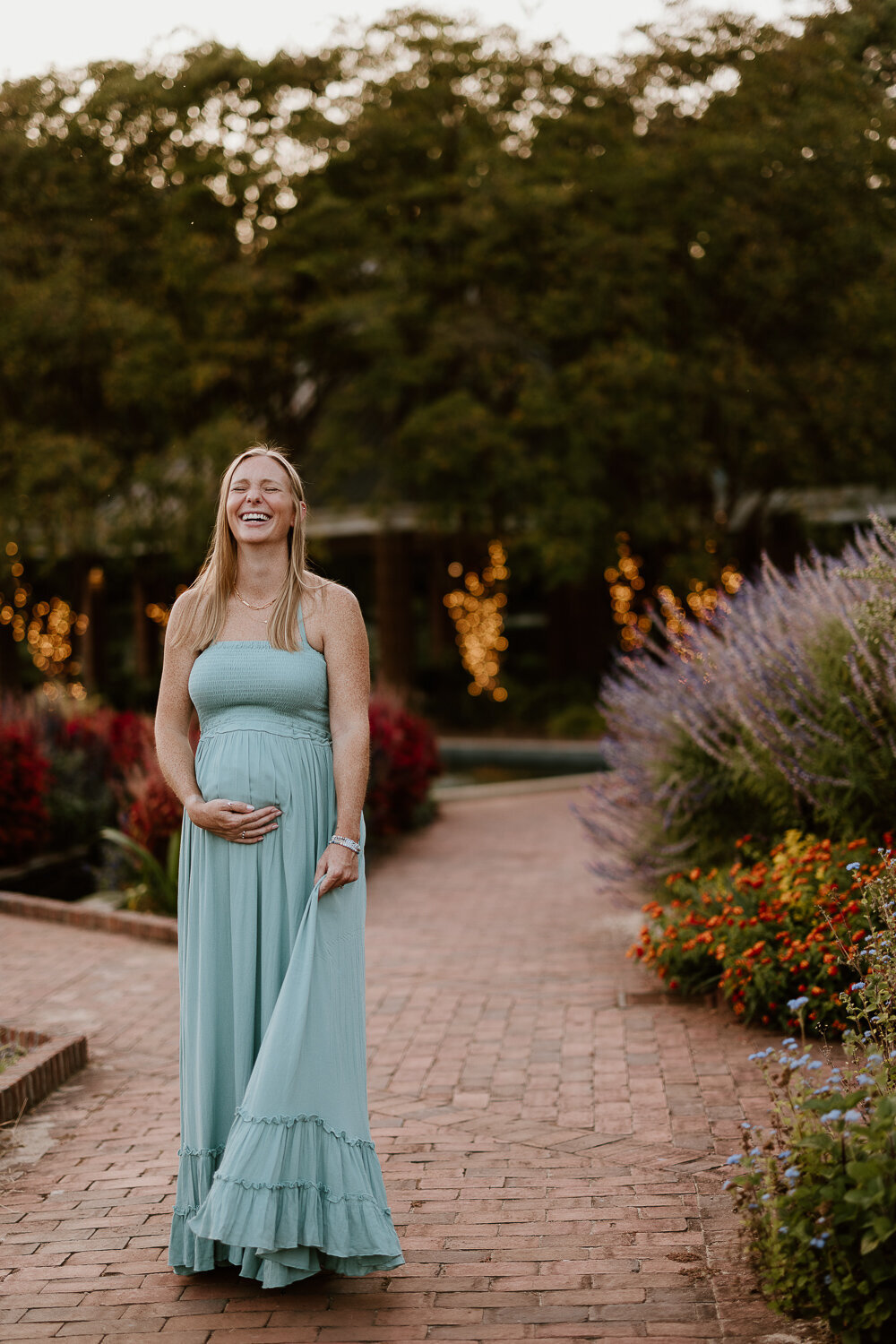 Maternity-Photo-Session-Columbia-South-Carolina-Riverbanks-Zoo-5