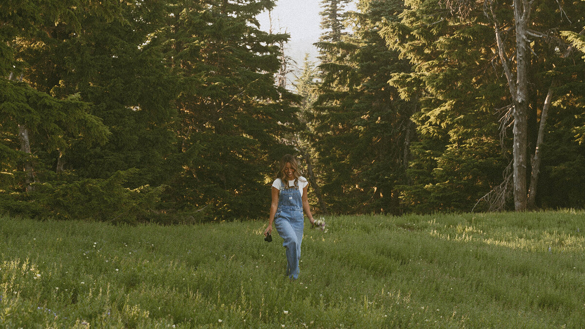 Emily-Noelle-Photo-Senior-Photos-Oregon-03341