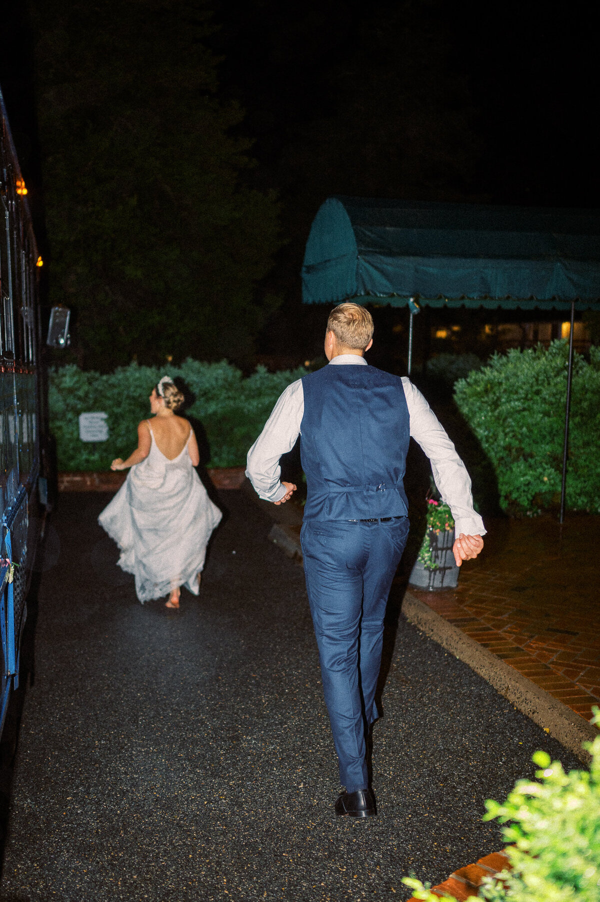 Farmington Country Club Wedding Photographer - Hunter and Sarah Photography-109