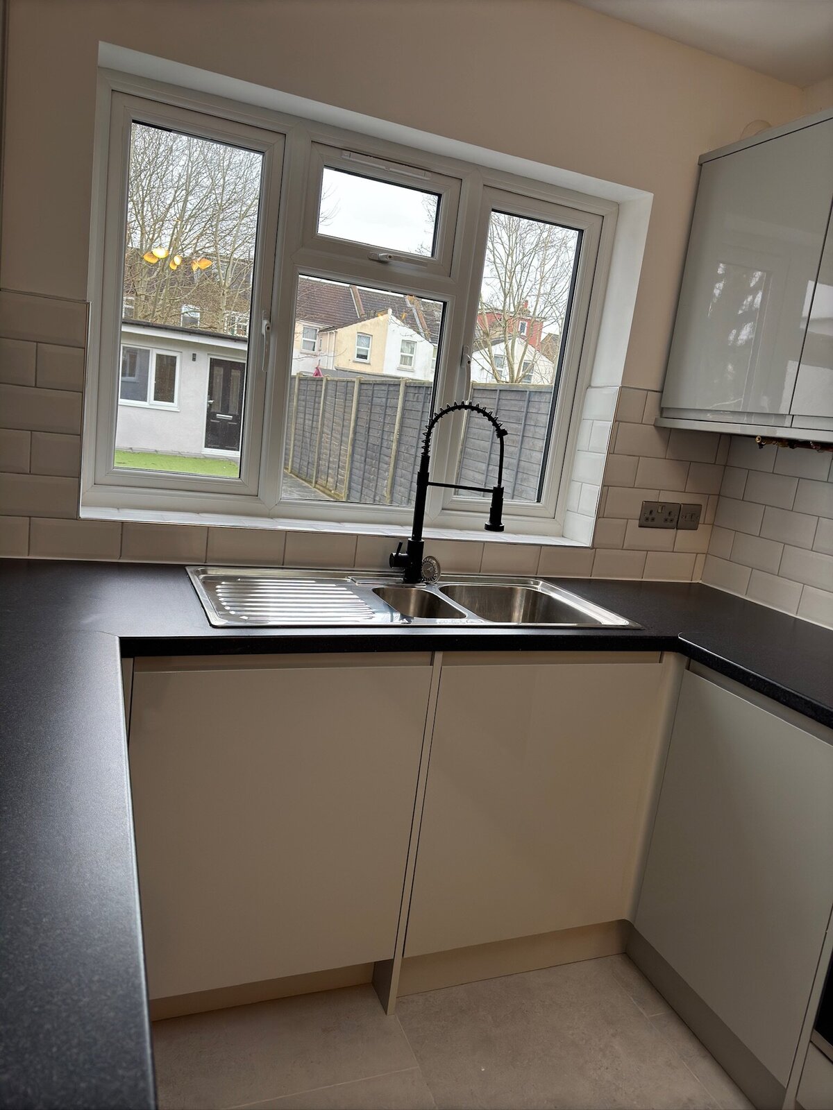 zintarah-haven-supported-accomodation-croydon-anima-youth-kitchen-area-sink