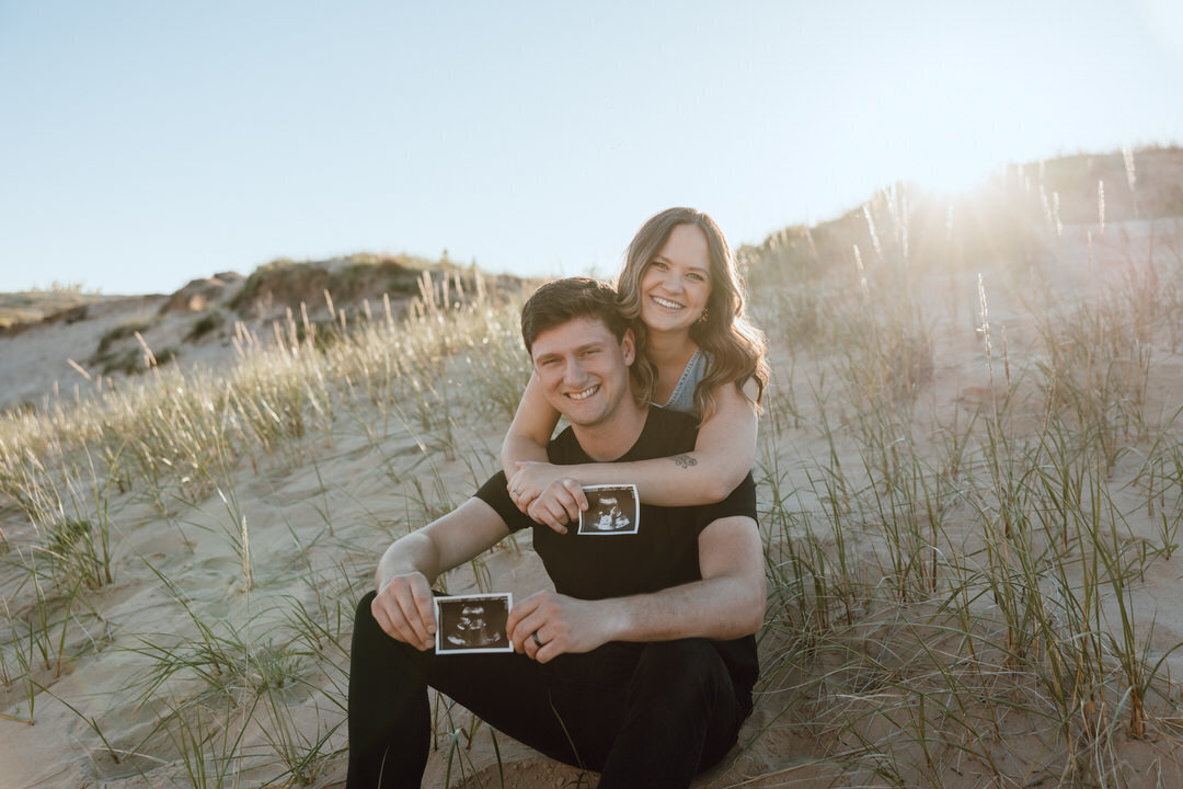 twin pregnancy announcement-40