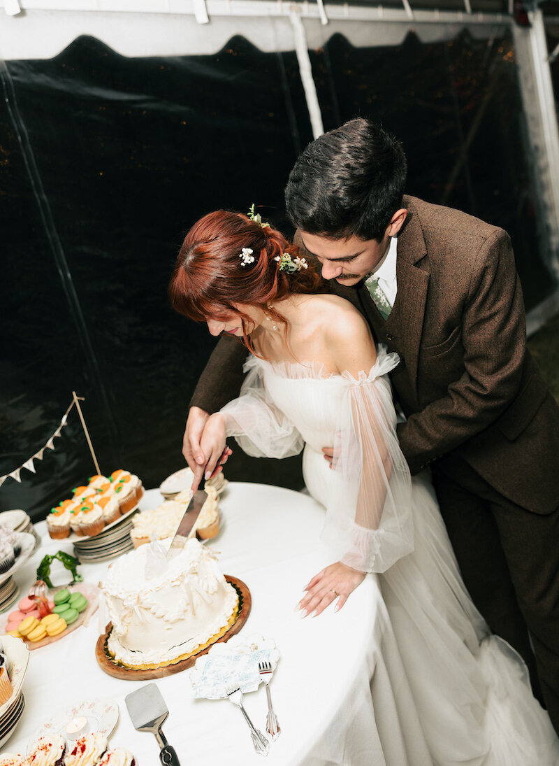 finer-points-coastal-westside-inn-manteo-wedding00004