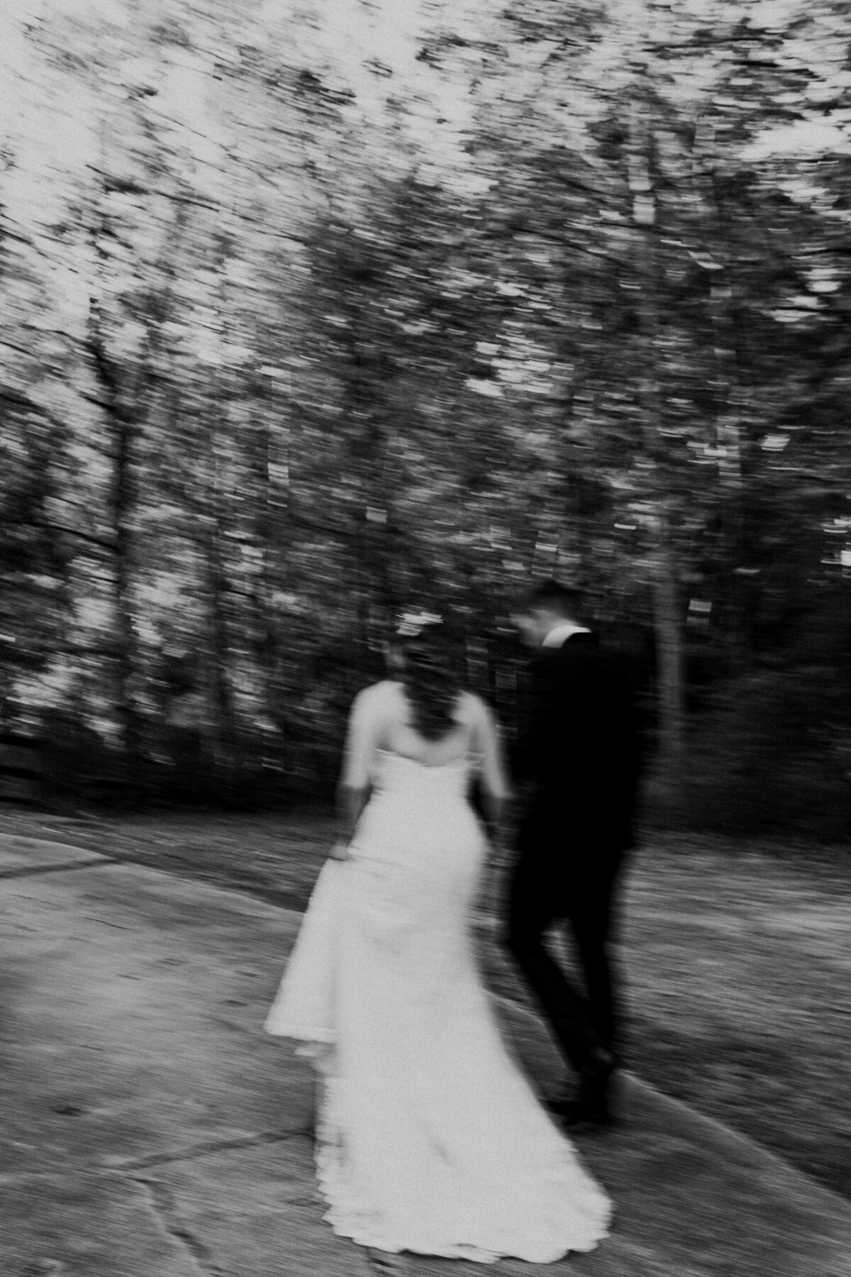 wedding photo atl woods lake bride and groom sunset-9