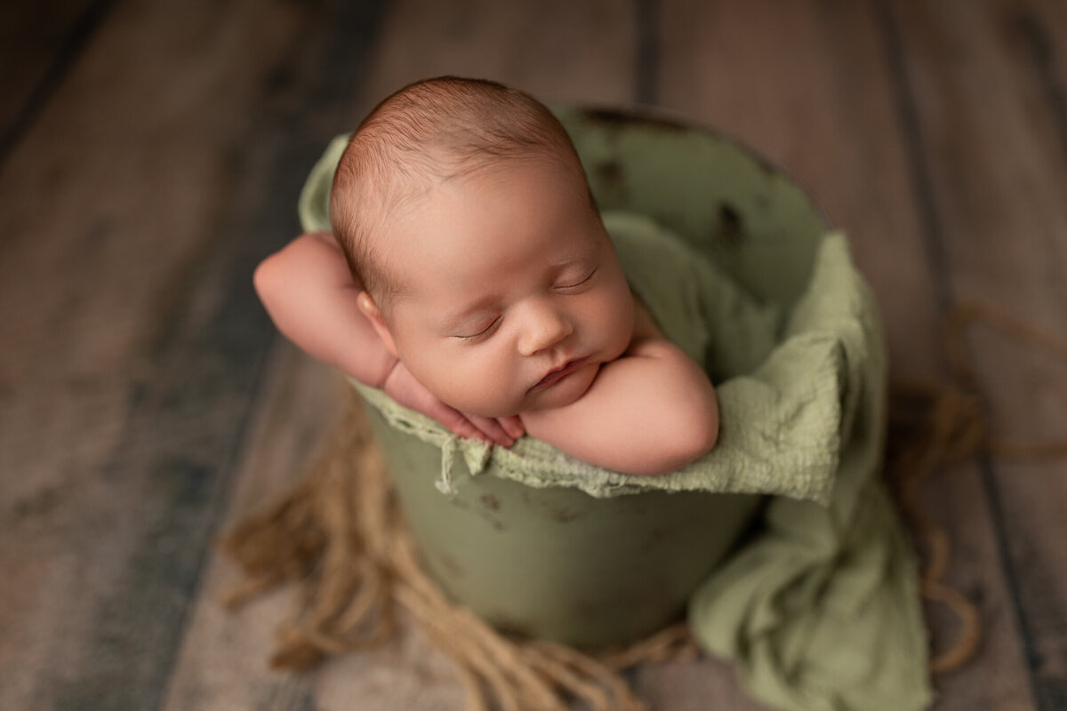Bentonville AR motherhood photographer, NW Arkansas newborn photographer, NW Arkansas maternity photographer