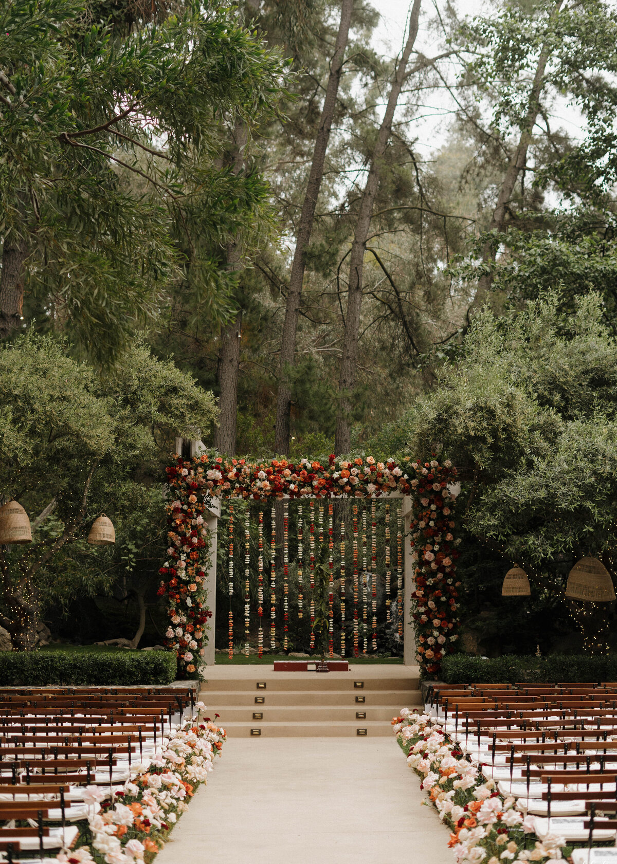 FayeFernCreative-CalamigosRanch-Wedding-Redwood-Ceremony-AM-03