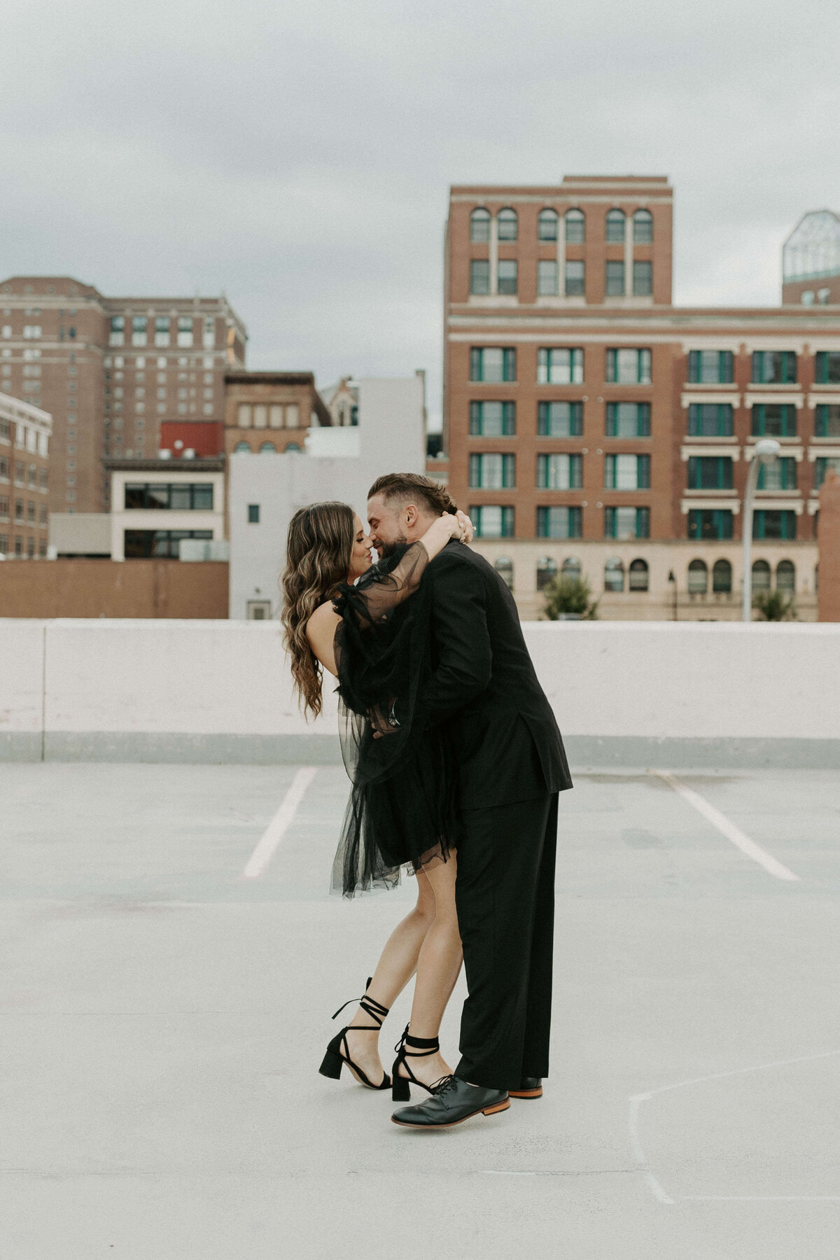 downtown-buffalo-engagement-session-011