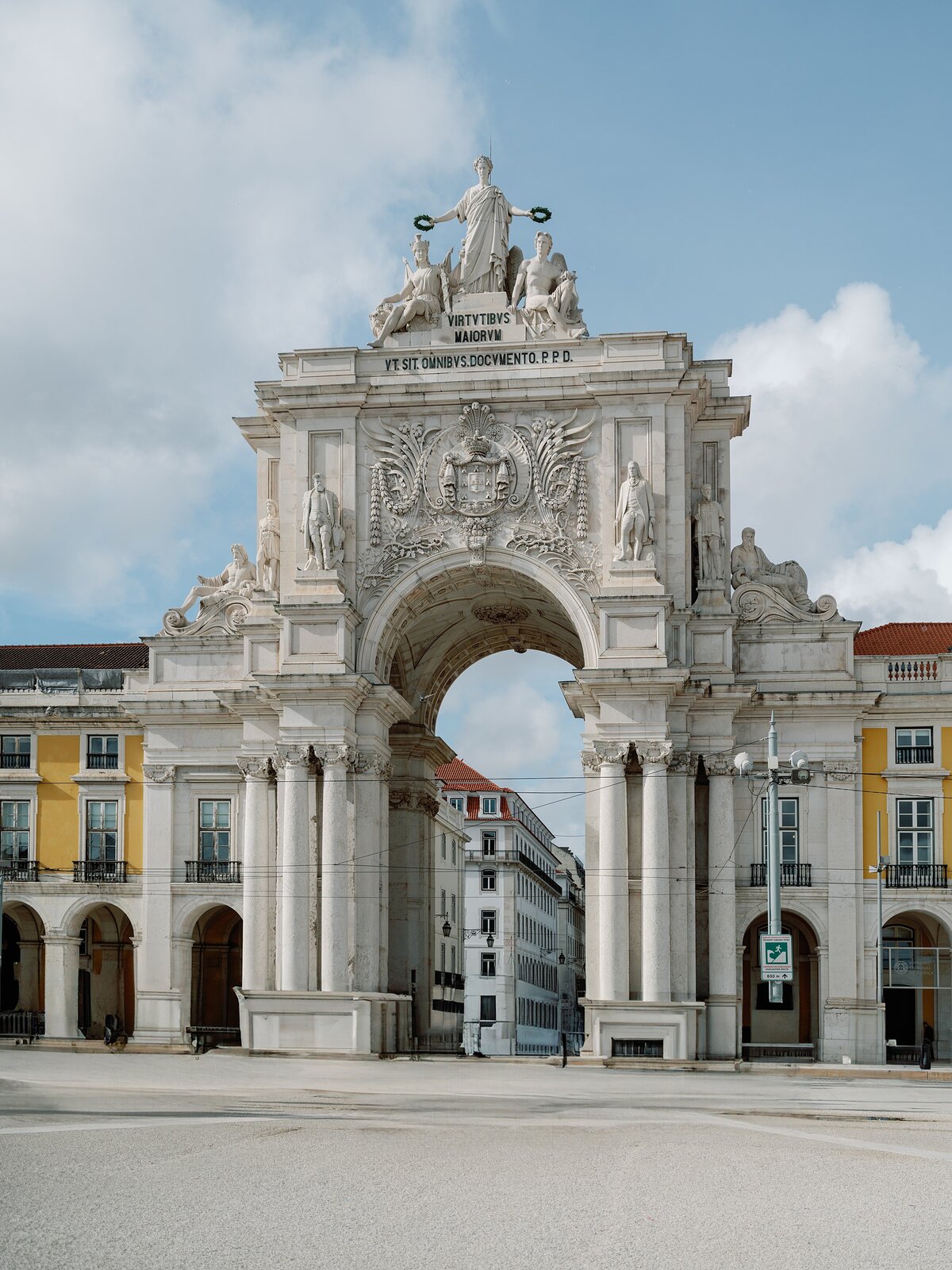 taryn-stark-wyant-event-and-design-wedding-penha-longa-resort-photographer-the-hancocks__1127