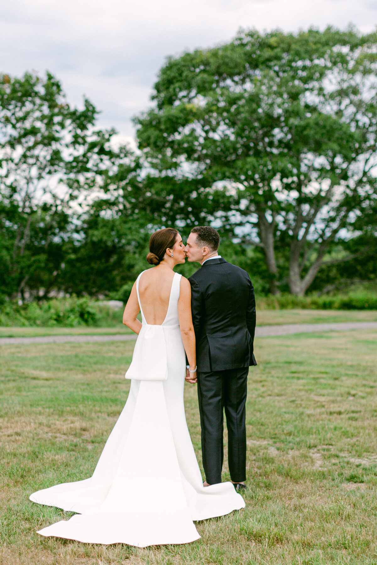 A Coastal Luxury Wedding at French's Point in Maine _-7219