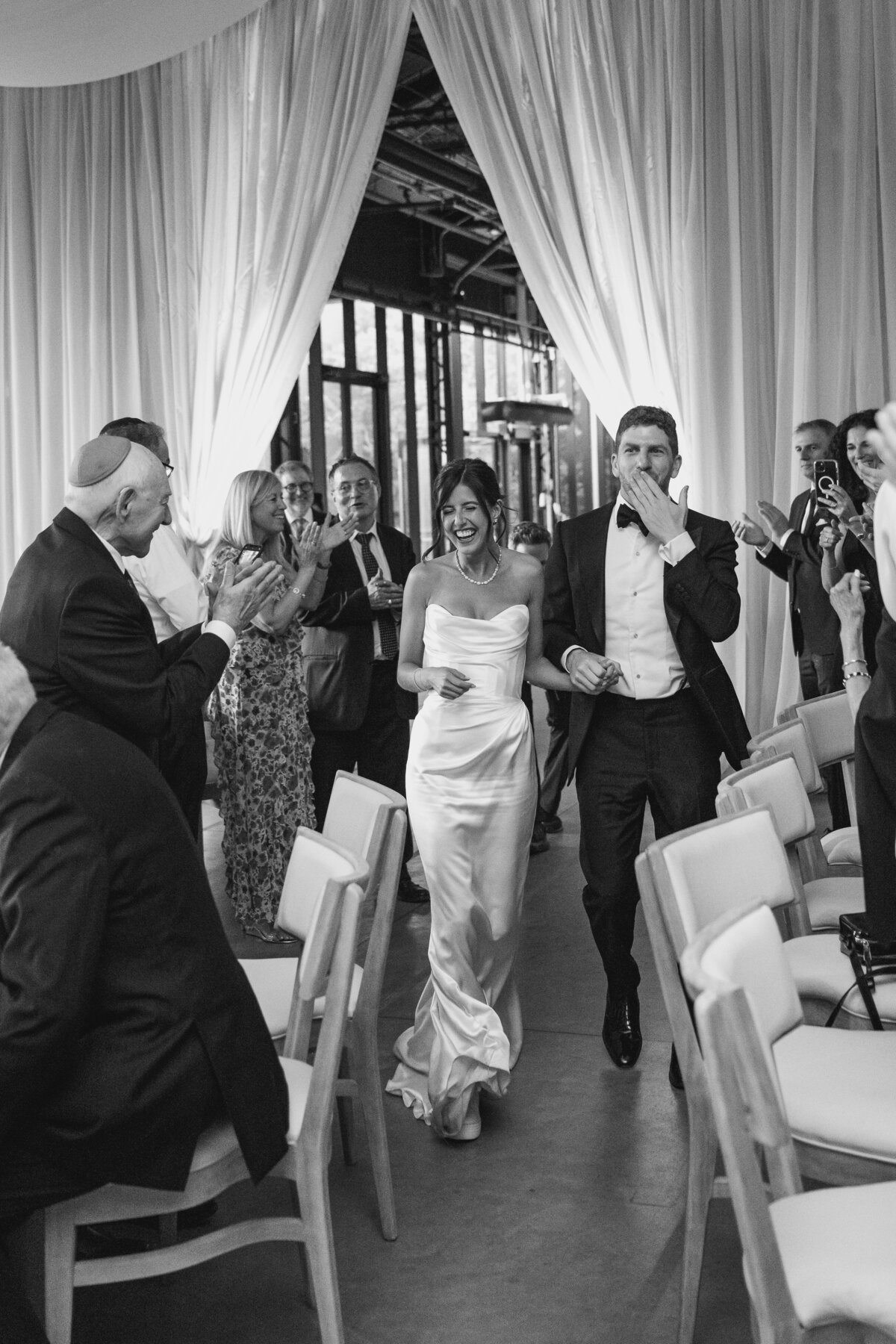Tara-McMullen-Wedding-Photography-0180