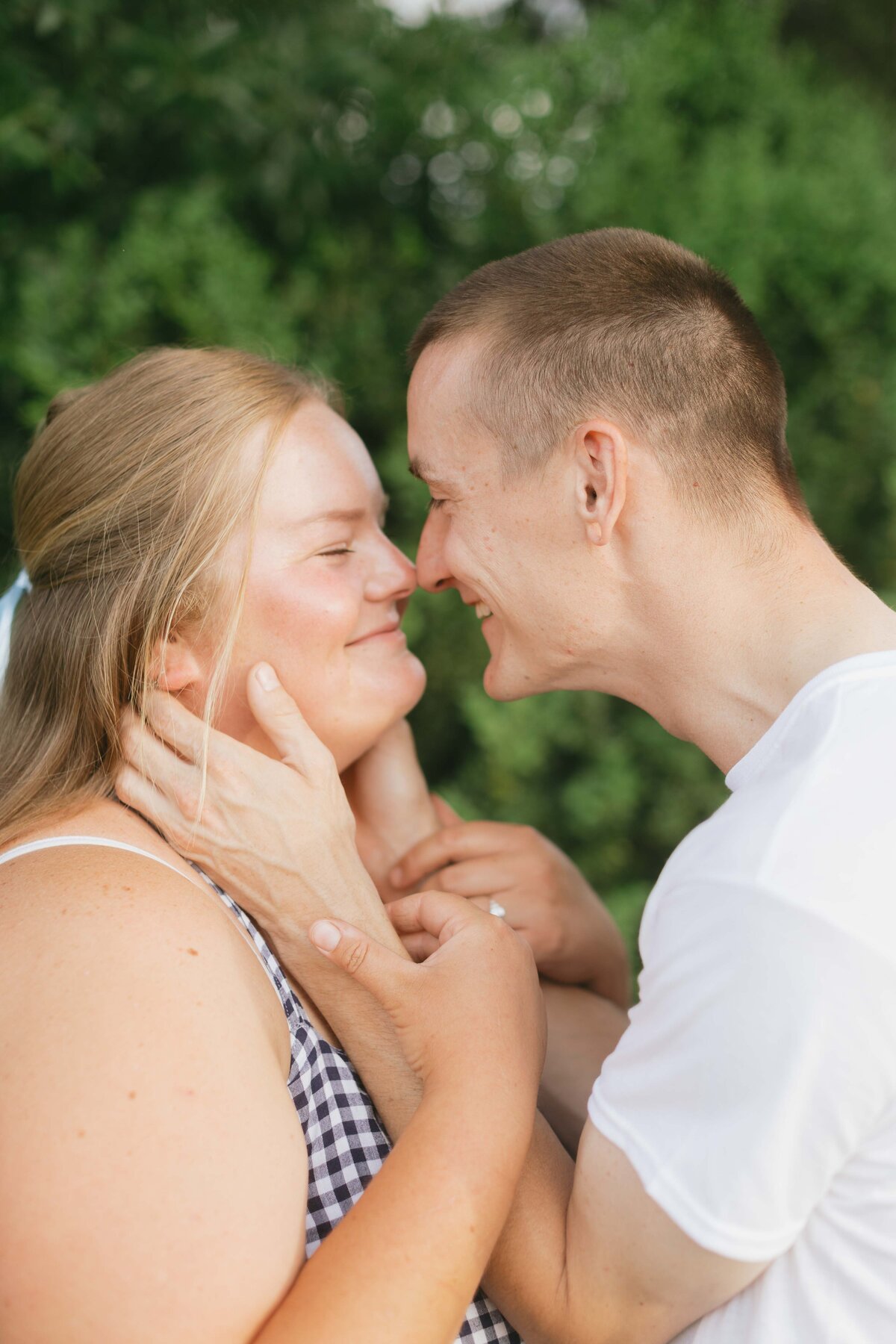 Chloe Parker Photography Heartfelt Wedding Photographer in Virginia — Couples Engagements Photos 41