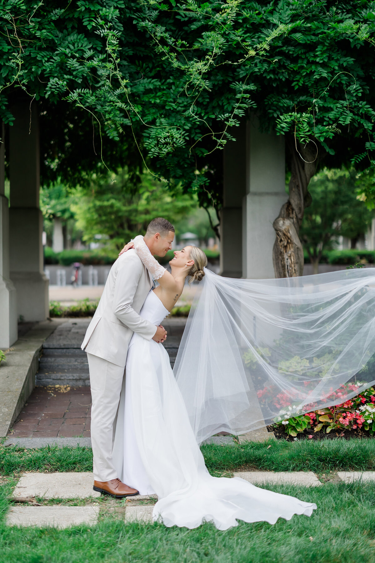 kasia-sickau-photography-wedding-photographer-hannah-and-TJ-the-grand-ballroom-covington-ky-701