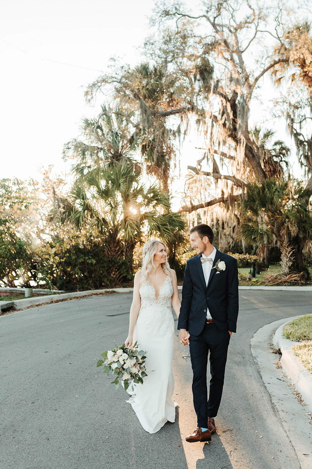 ashley-izquierdo-palmetto-bed-and-breakfast-elopement-chantilly-chic-celebrations-19