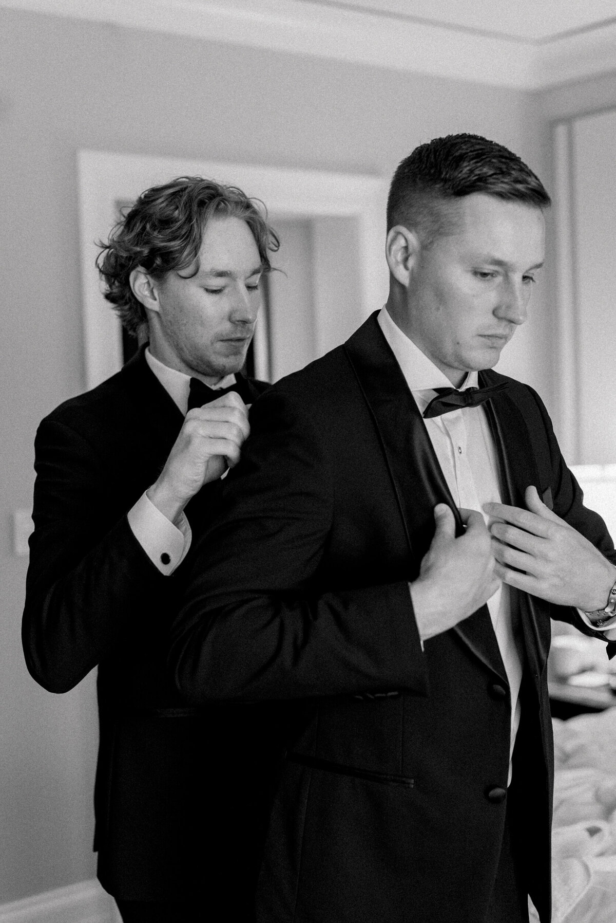 Lexi Benjamin Photography_Waldorf Astoria Chicago Wedding_09.21.24-18