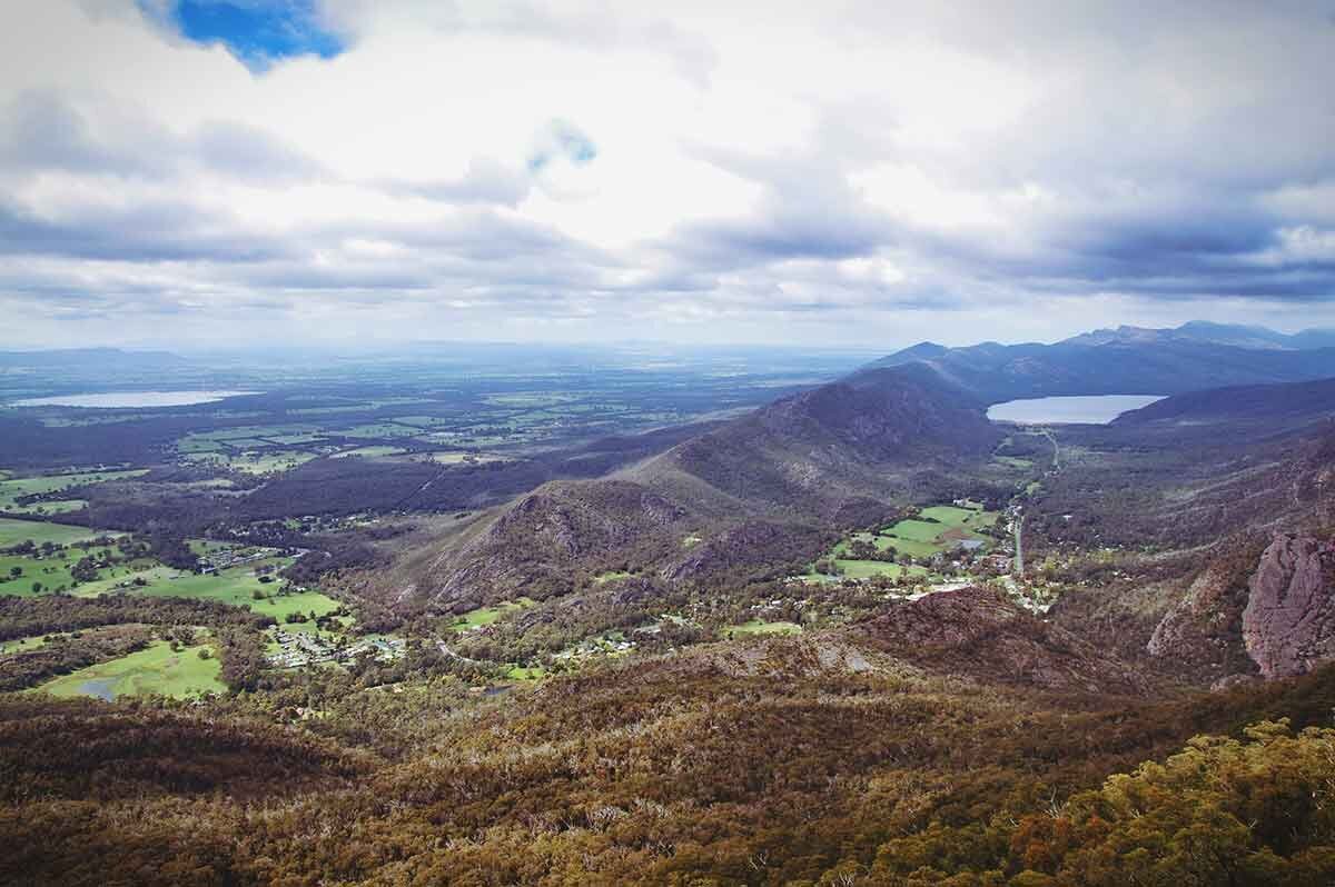 halls-gap-accommodation-mountain