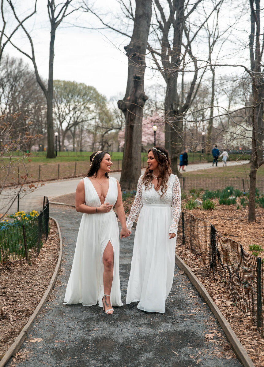 NYC Elopement in Central park by NYC Elopement Photographer DAG IMAGES NYC