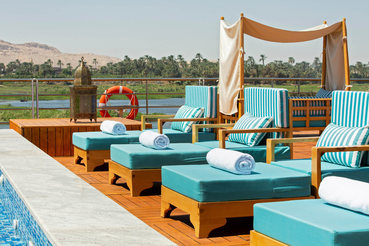 UW-SX-Sundeck-0691-2