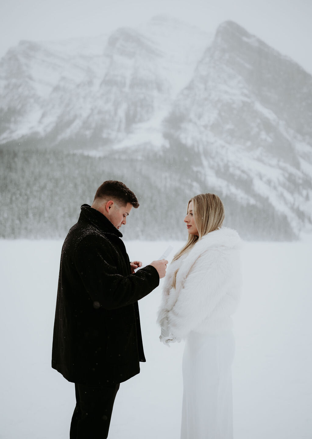 LakeLouiseElopement-S&V-NaomiJanePhoto-09391