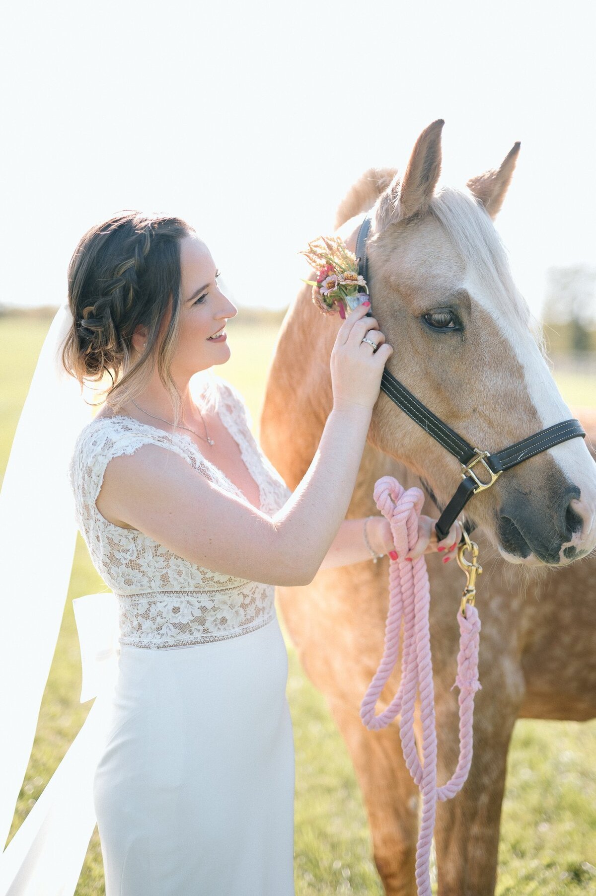 wedding-photographer-lexington-ky-bride-horse