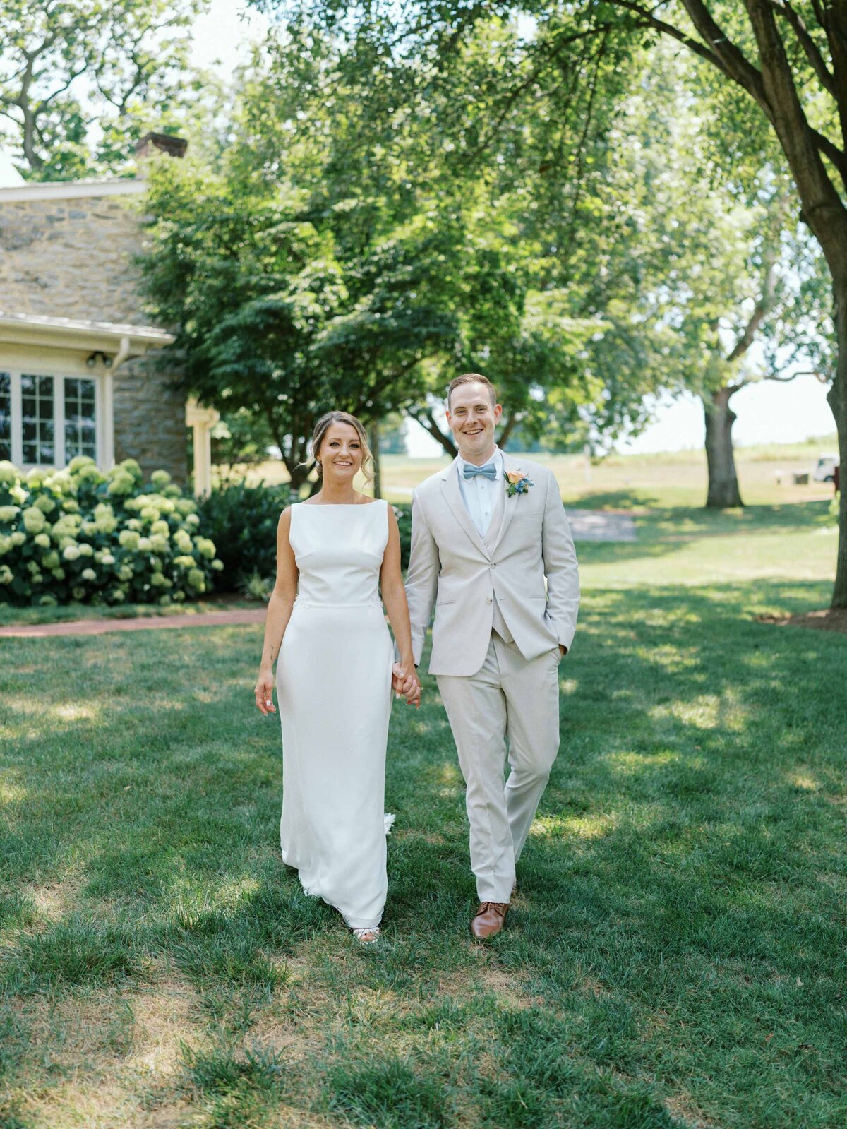 farm-at-eagles-ridge-lancaster-wedding-038